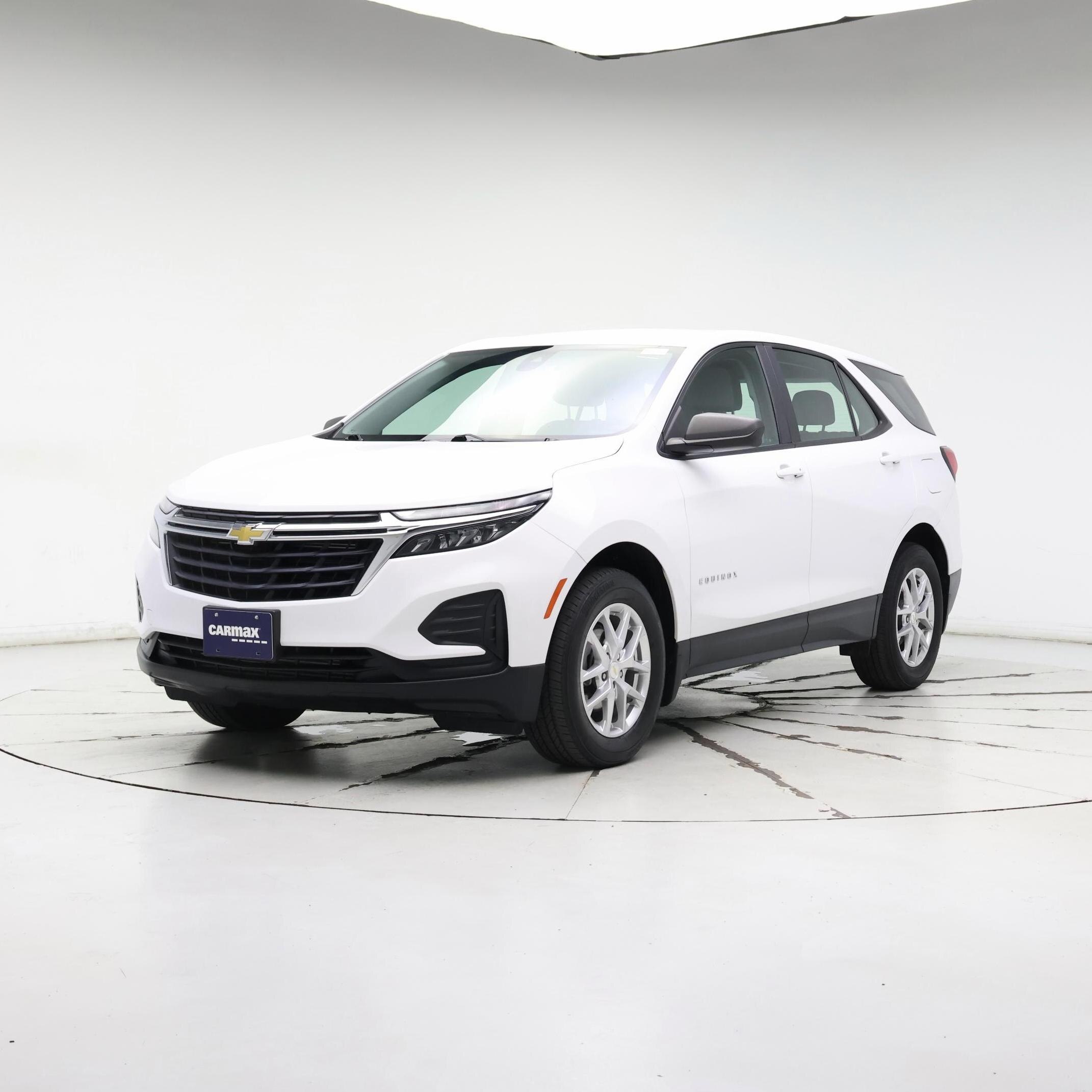 Thumbnail: 2022 Chevrolet Equinox - 4