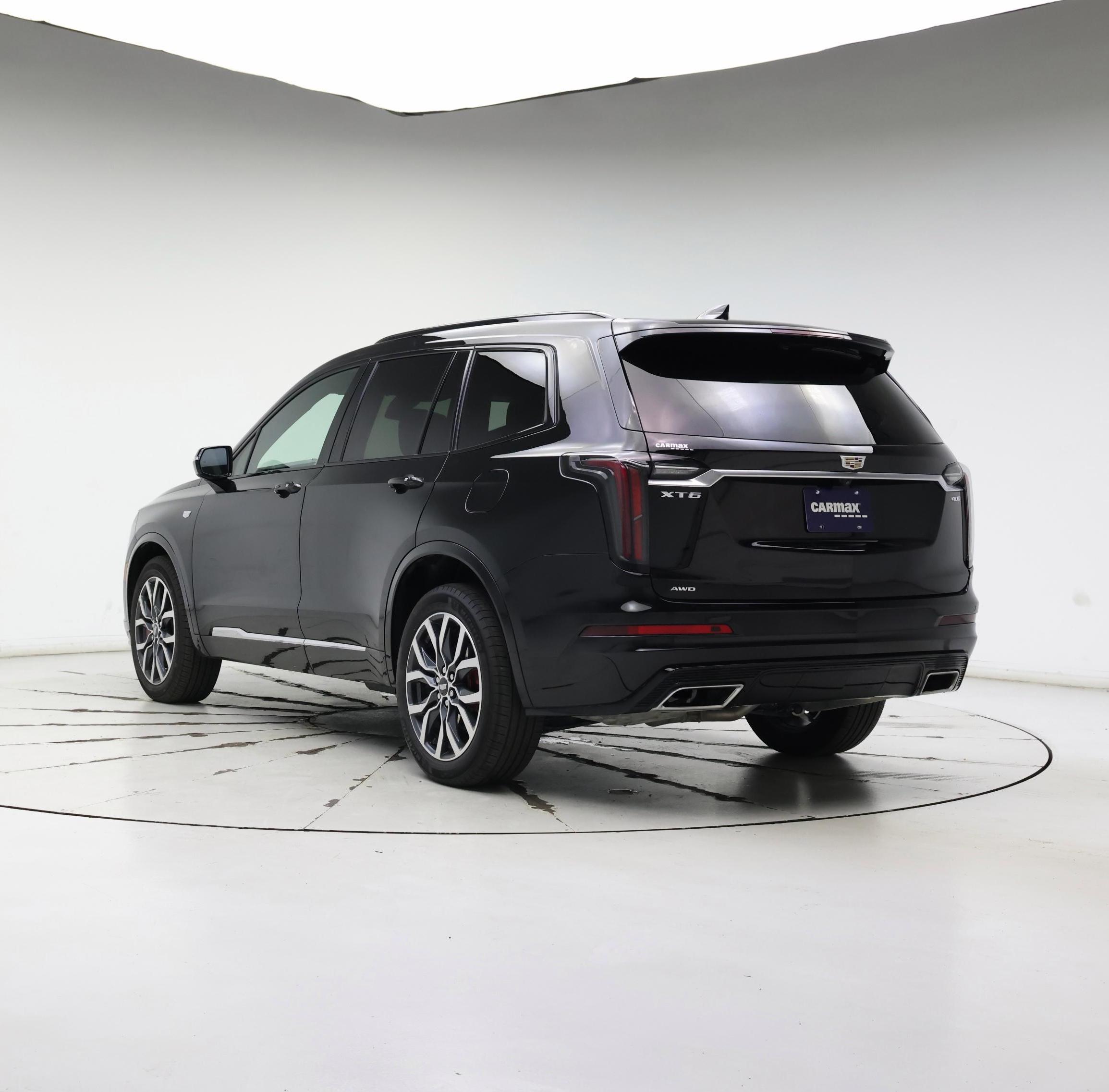 Thumbnail: 2023 Cadillac XT6 - 2