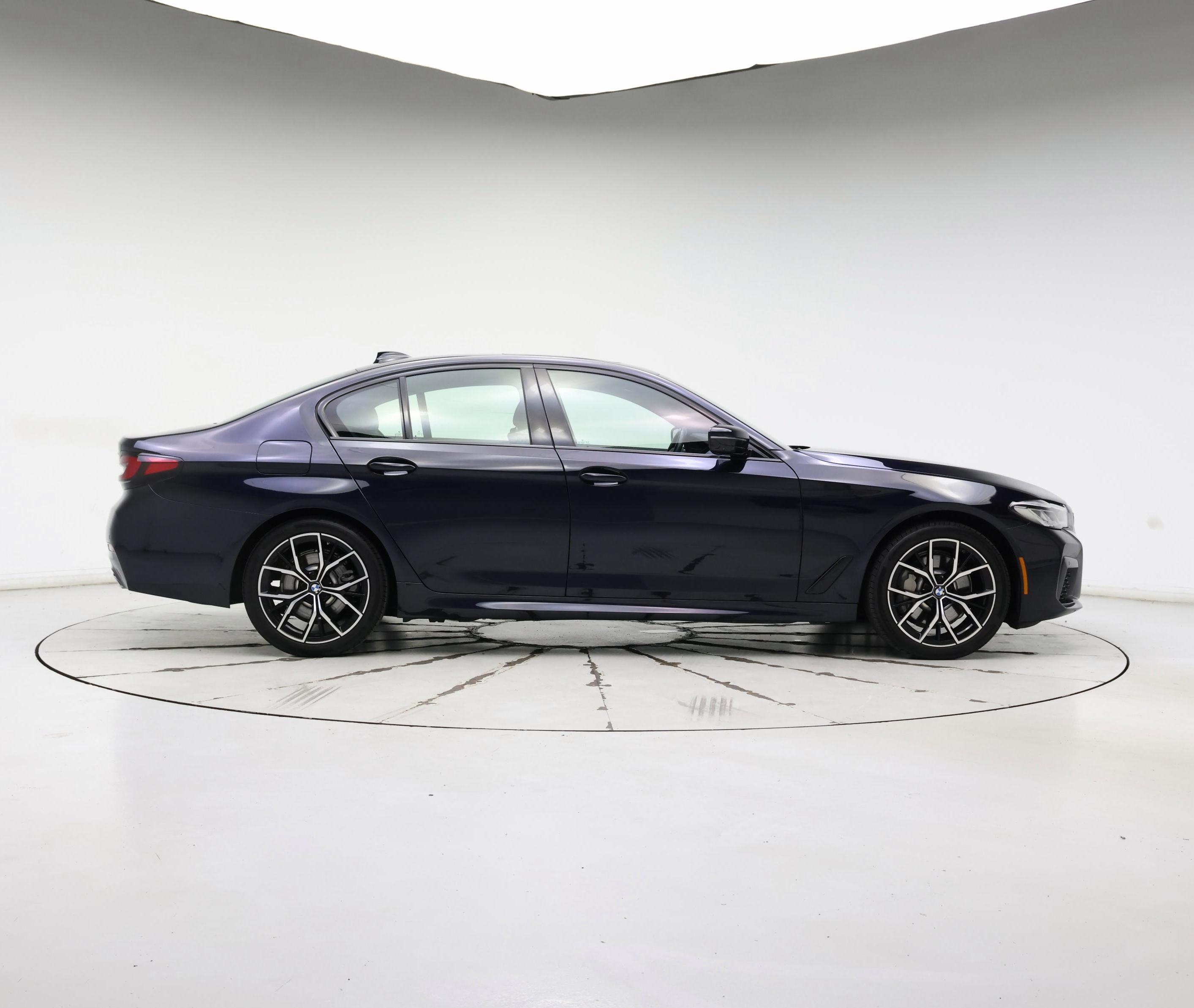 Thumbnail: 2021 BMW 5 Series - 7