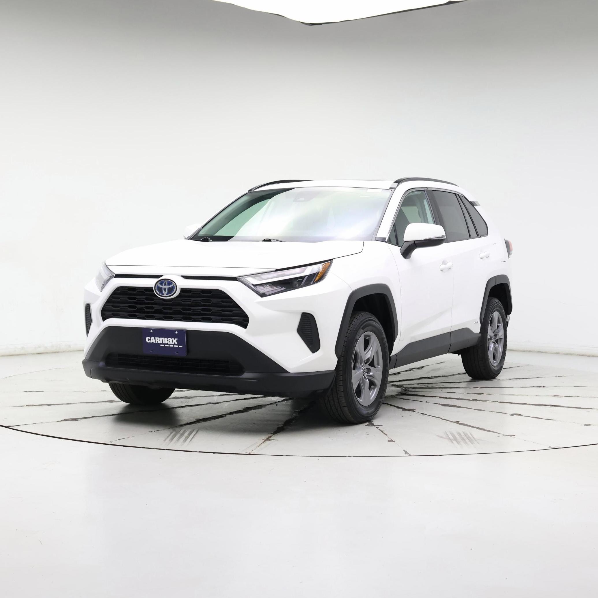 Thumbnail: 2022 Toyota RAV4 - 4