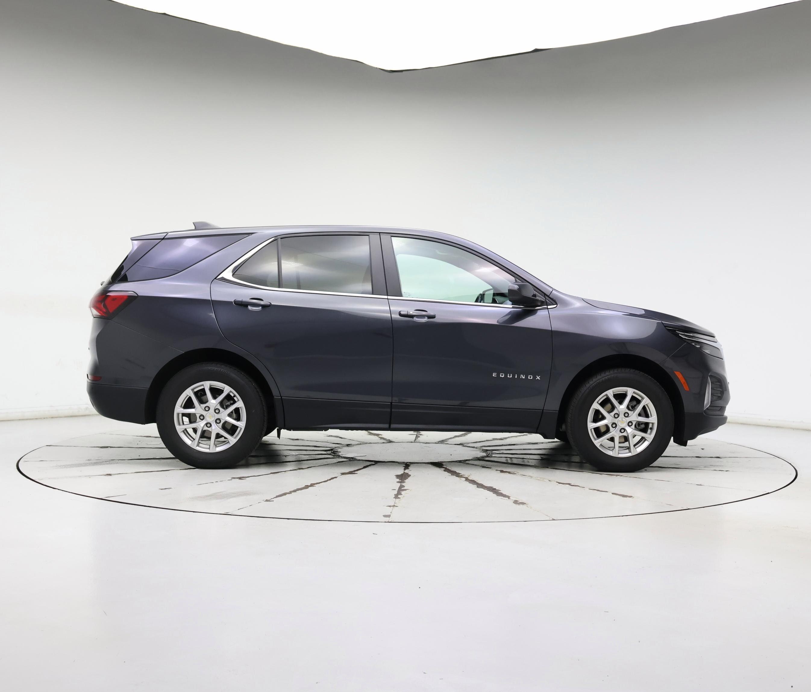 Thumbnail: 2022 Chevrolet Equinox - 7