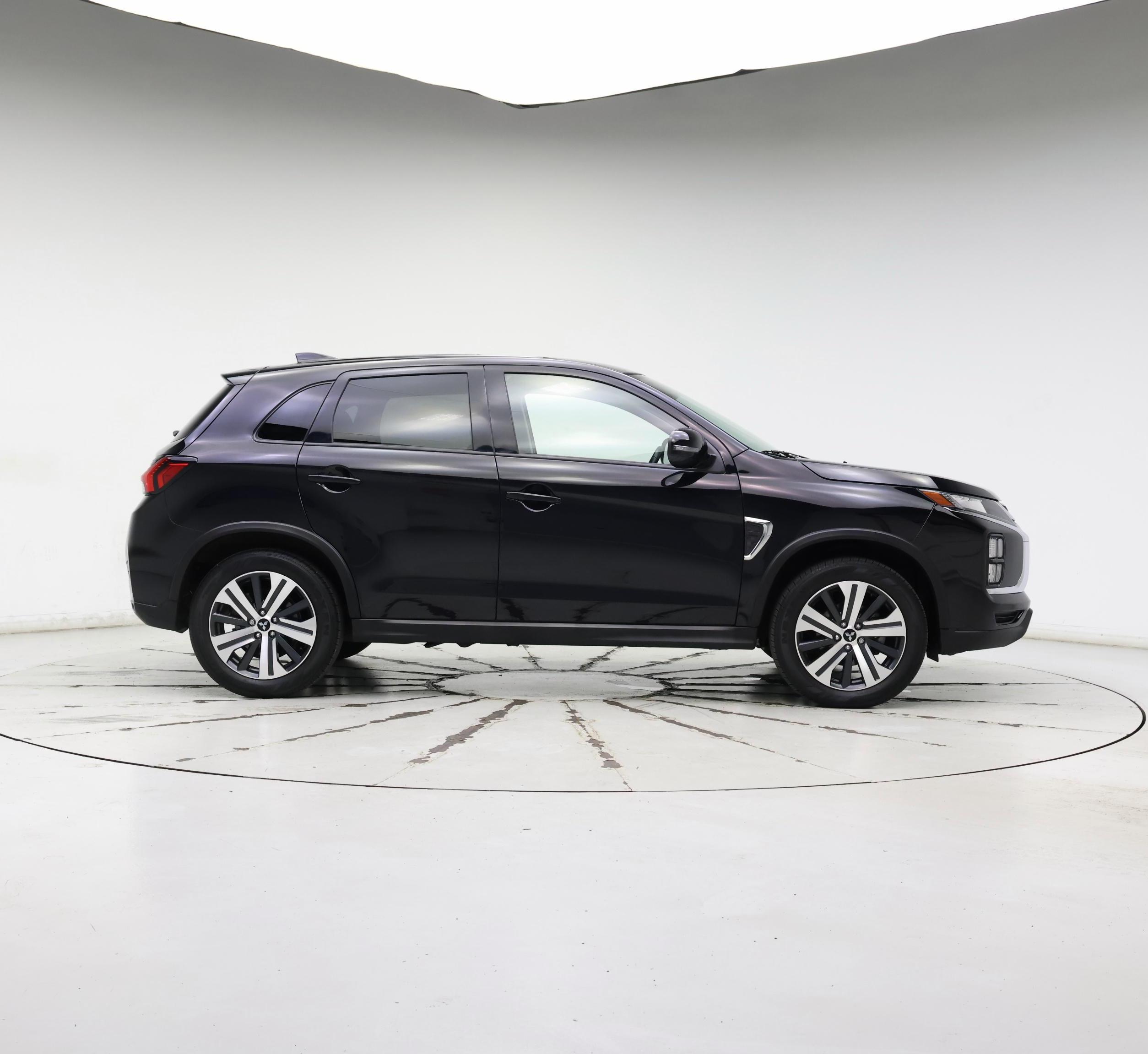 Thumbnail: 2022 Mitsubishi Outlander Sport - 7