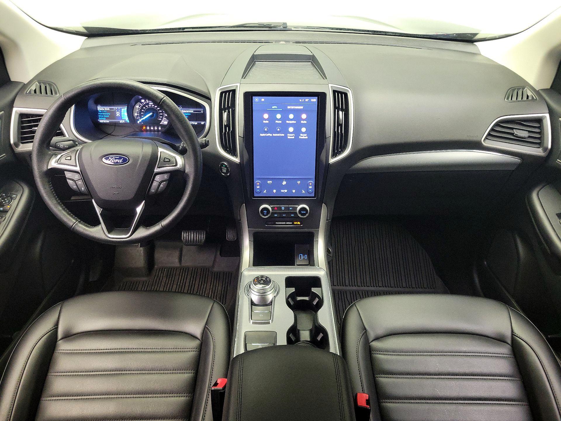 Thumbnail: 2021 Ford Edge - 9