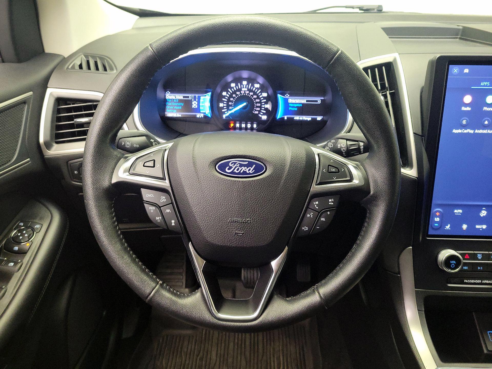 Thumbnail: 2021 Ford Edge - 10