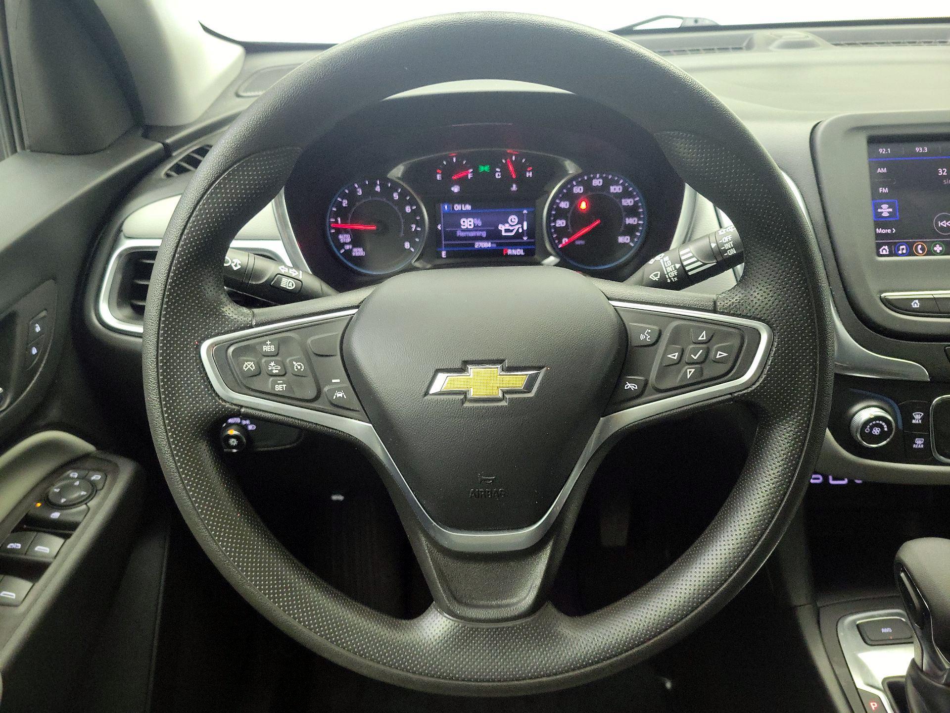 Thumbnail: 2022 Chevrolet Equinox - 10