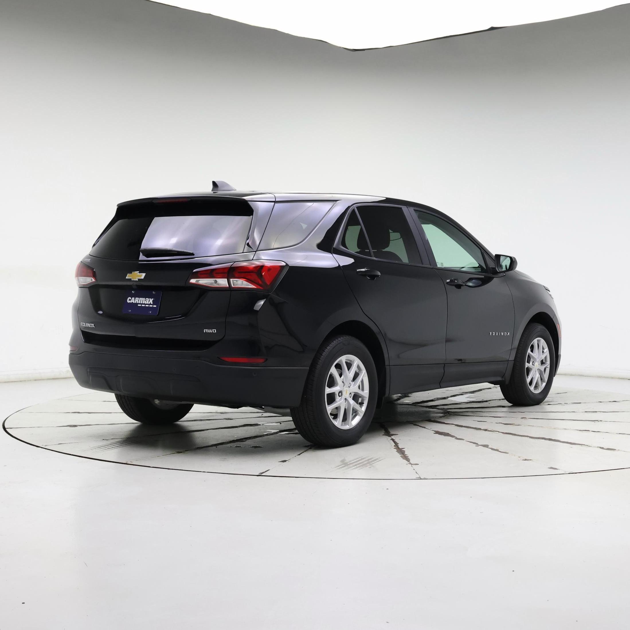 Thumbnail: 2022 Chevrolet Equinox - 8