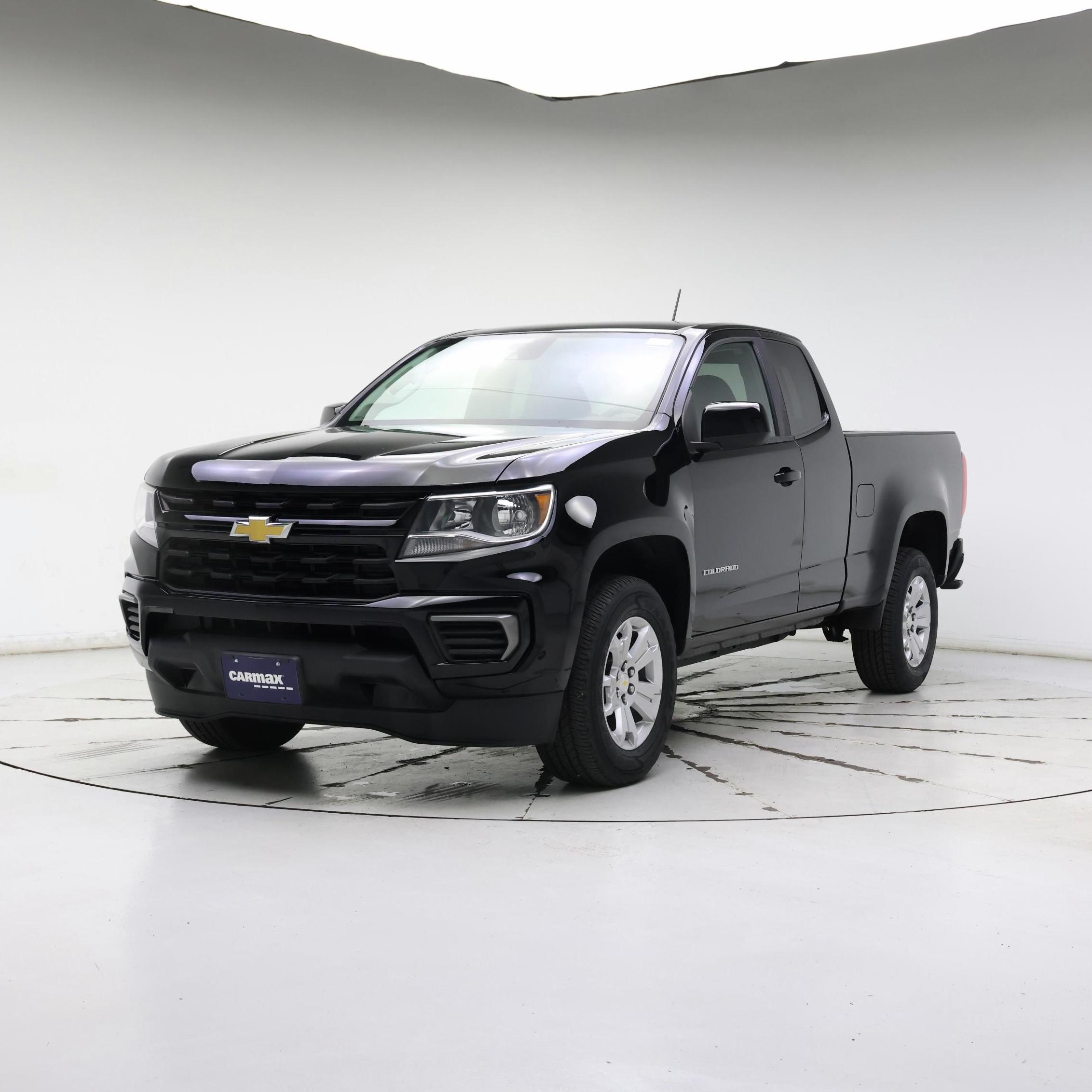 Thumbnail: 2022 Chevrolet Colorado - 4