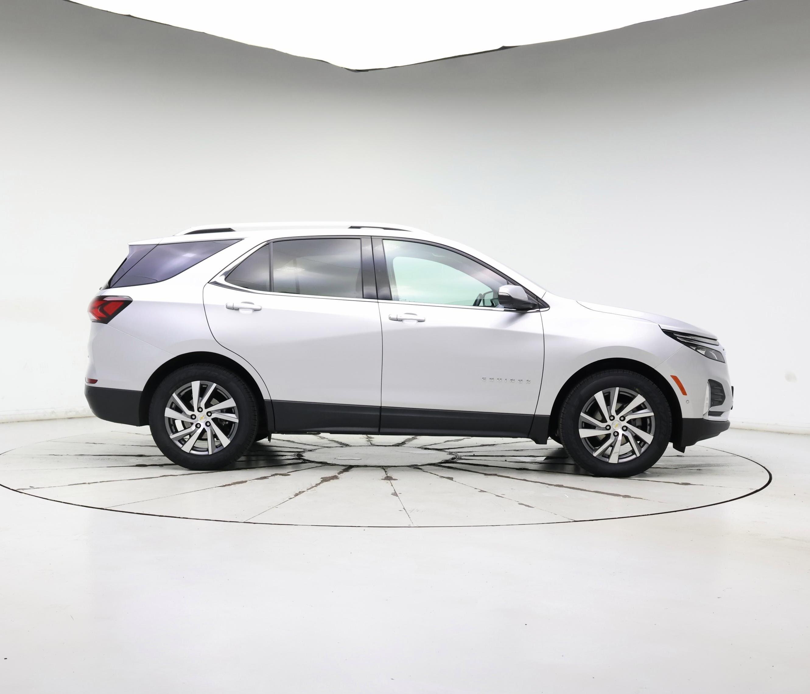 Thumbnail: 2022 Chevrolet Equinox - 7
