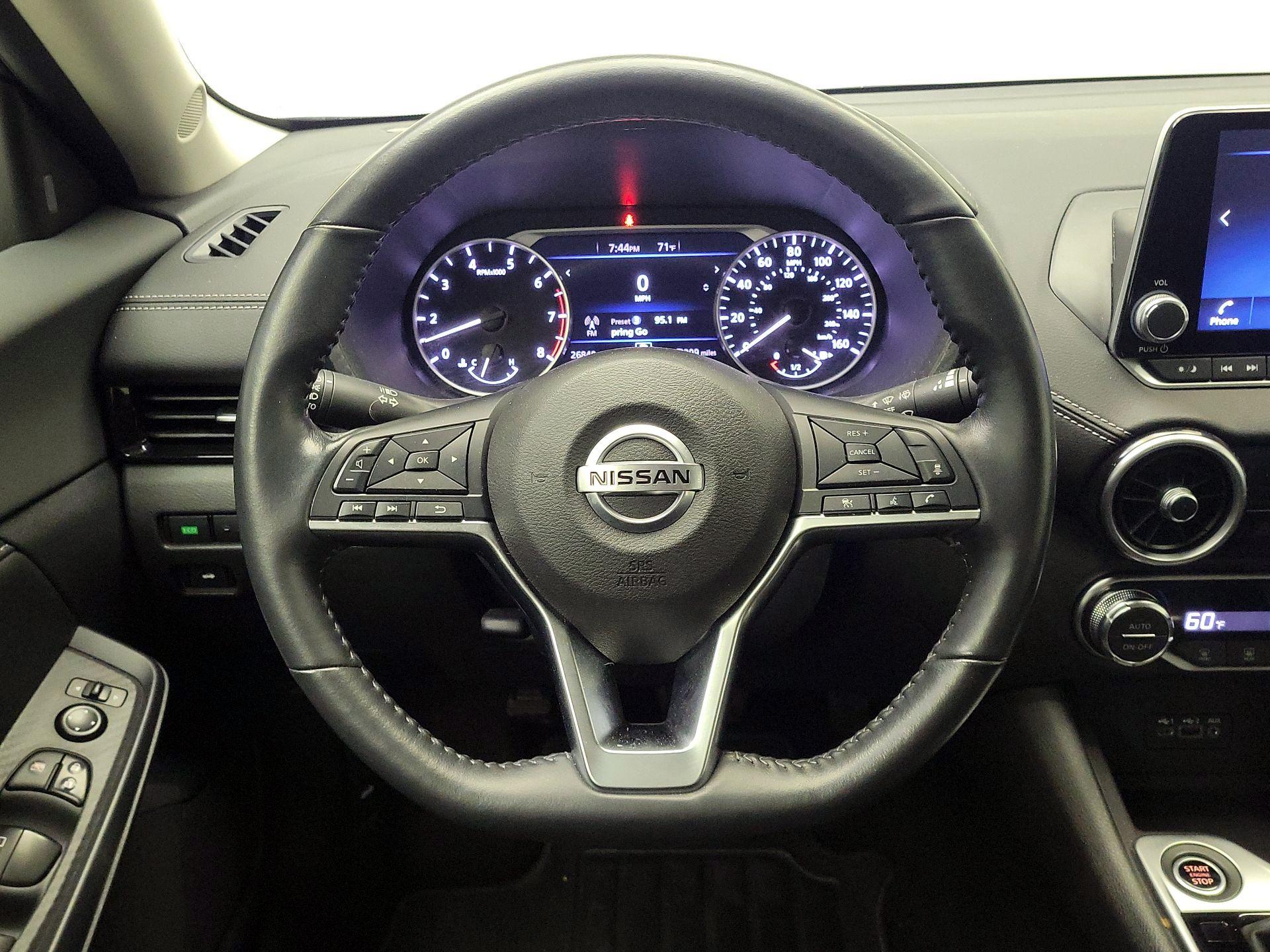 Thumbnail: 2023 Nissan Sentra - 10