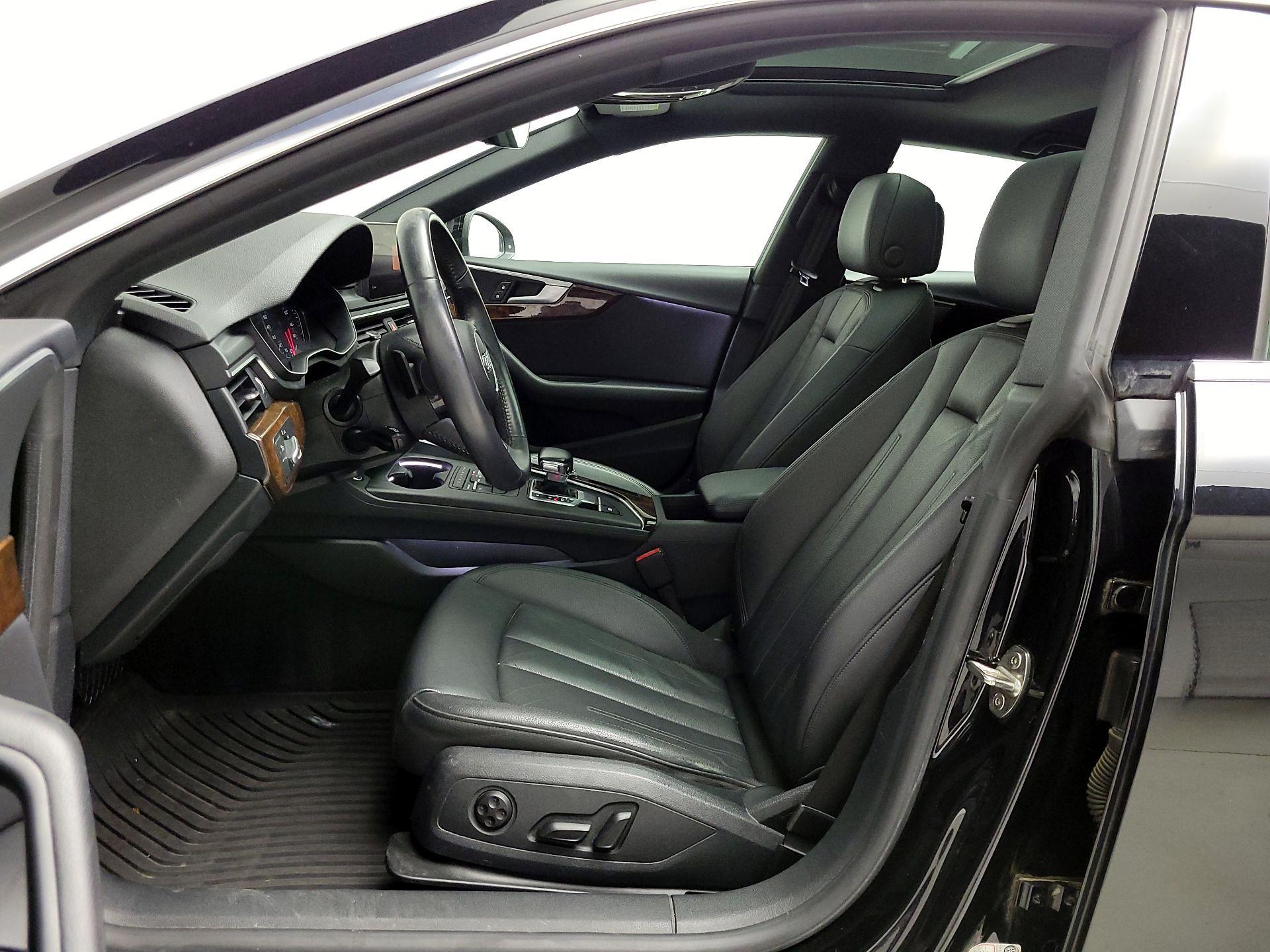 Thumbnail: 2019 Audi A5 - 11