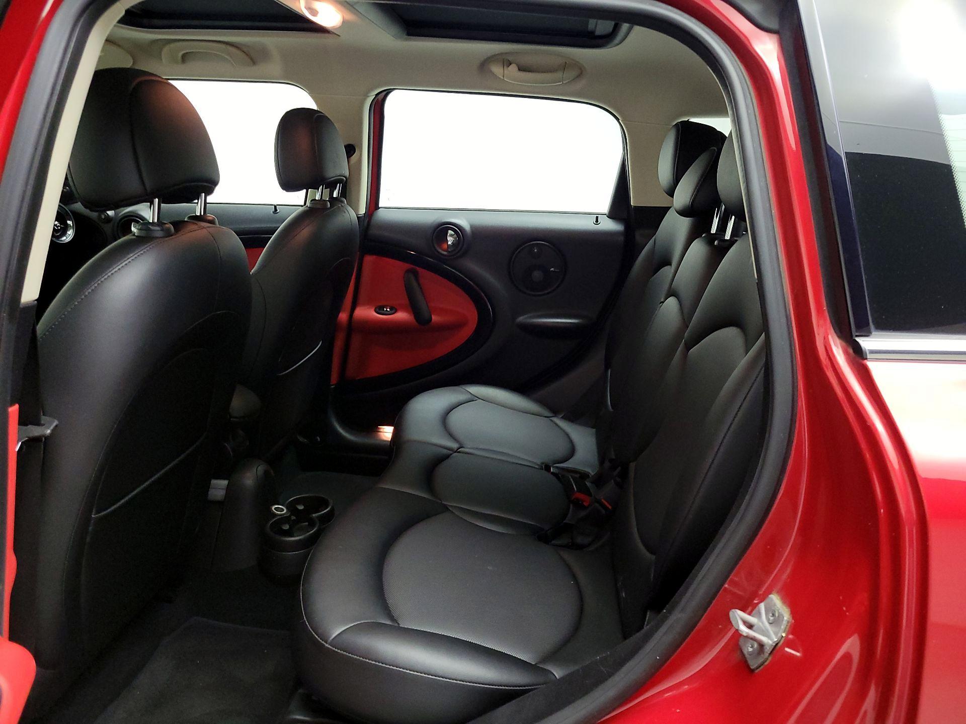 Thumbnail: 2016 MINI Cooper Countryman - 18