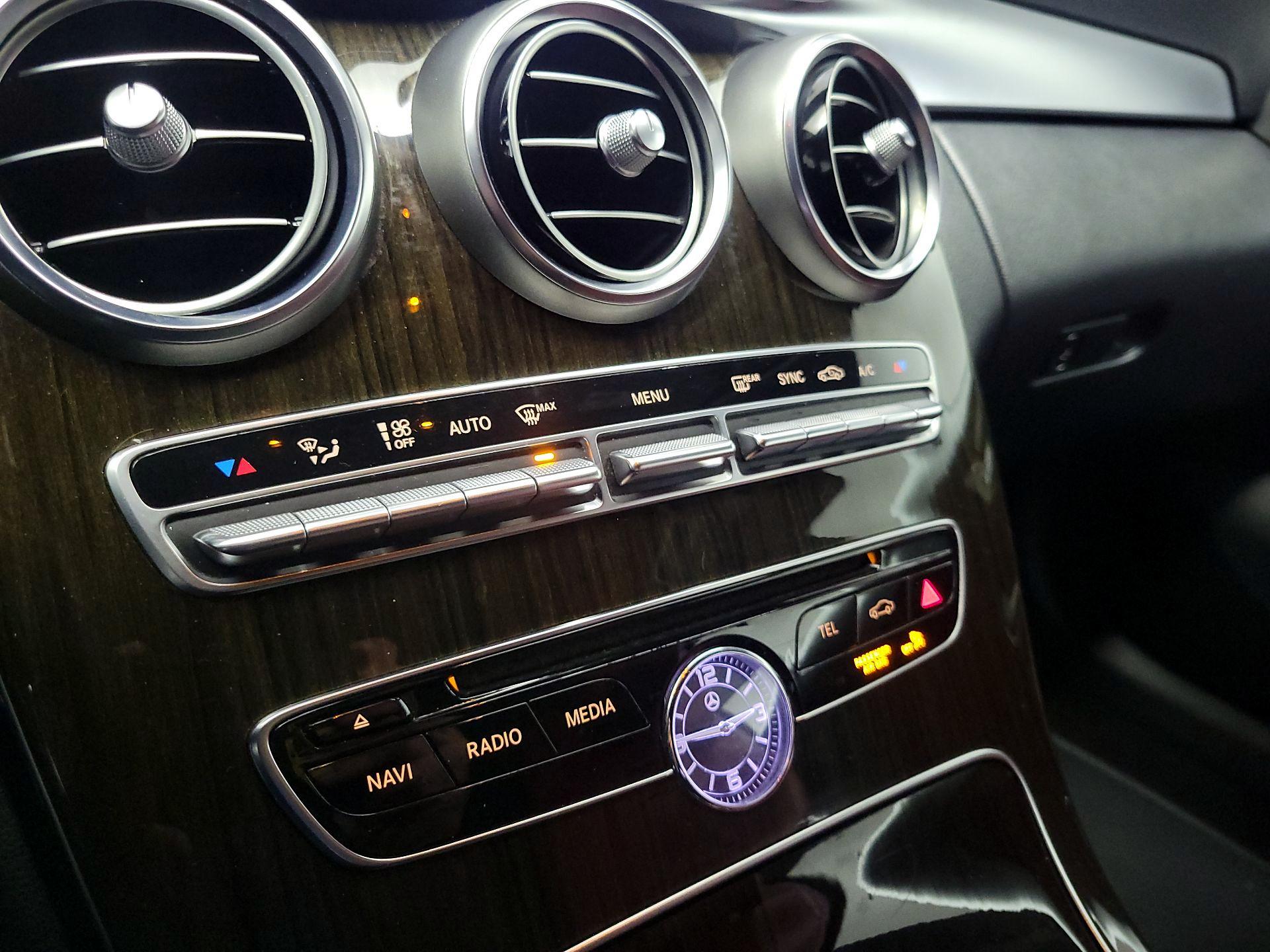 Thumbnail: 2018 Mercedes-Benz C-Class - 17