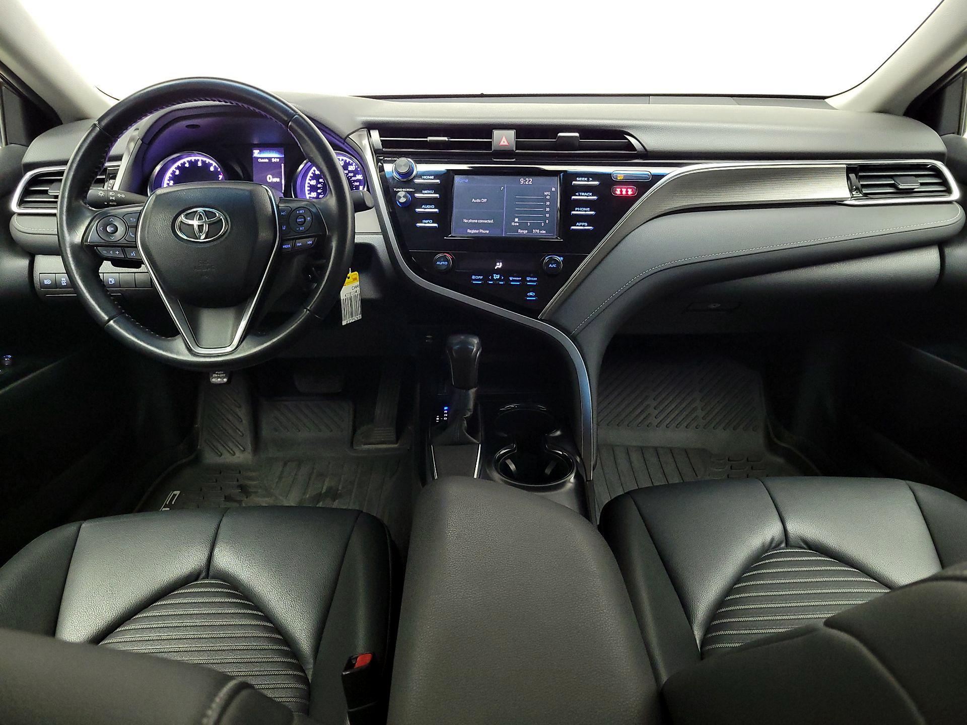 Thumbnail: 2018 Toyota Camry - 9