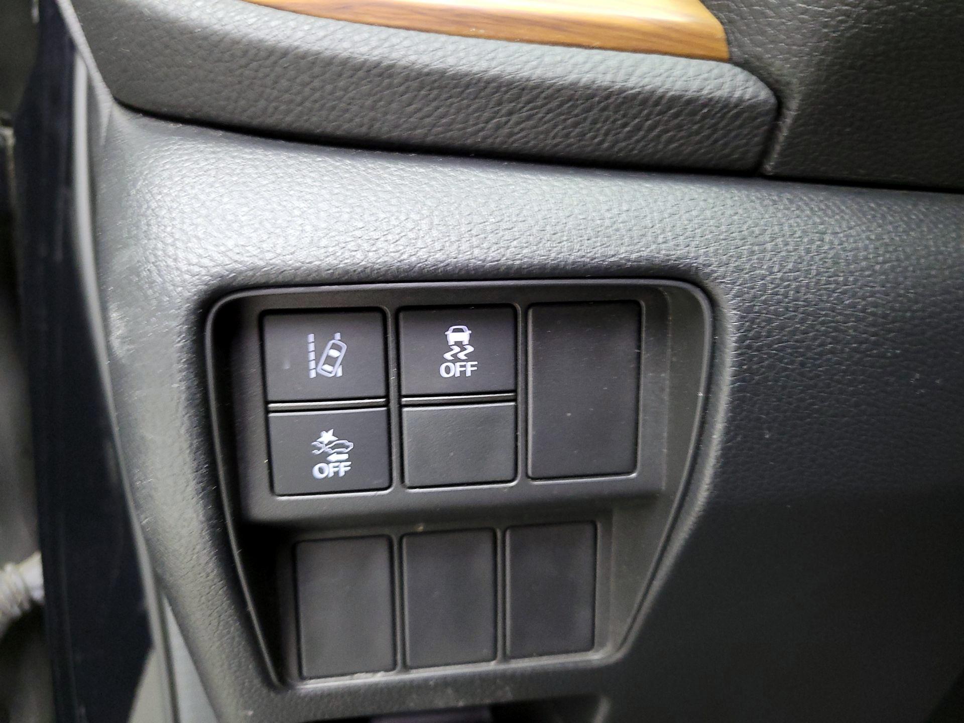 Thumbnail: 2019 Honda CR-V - 13