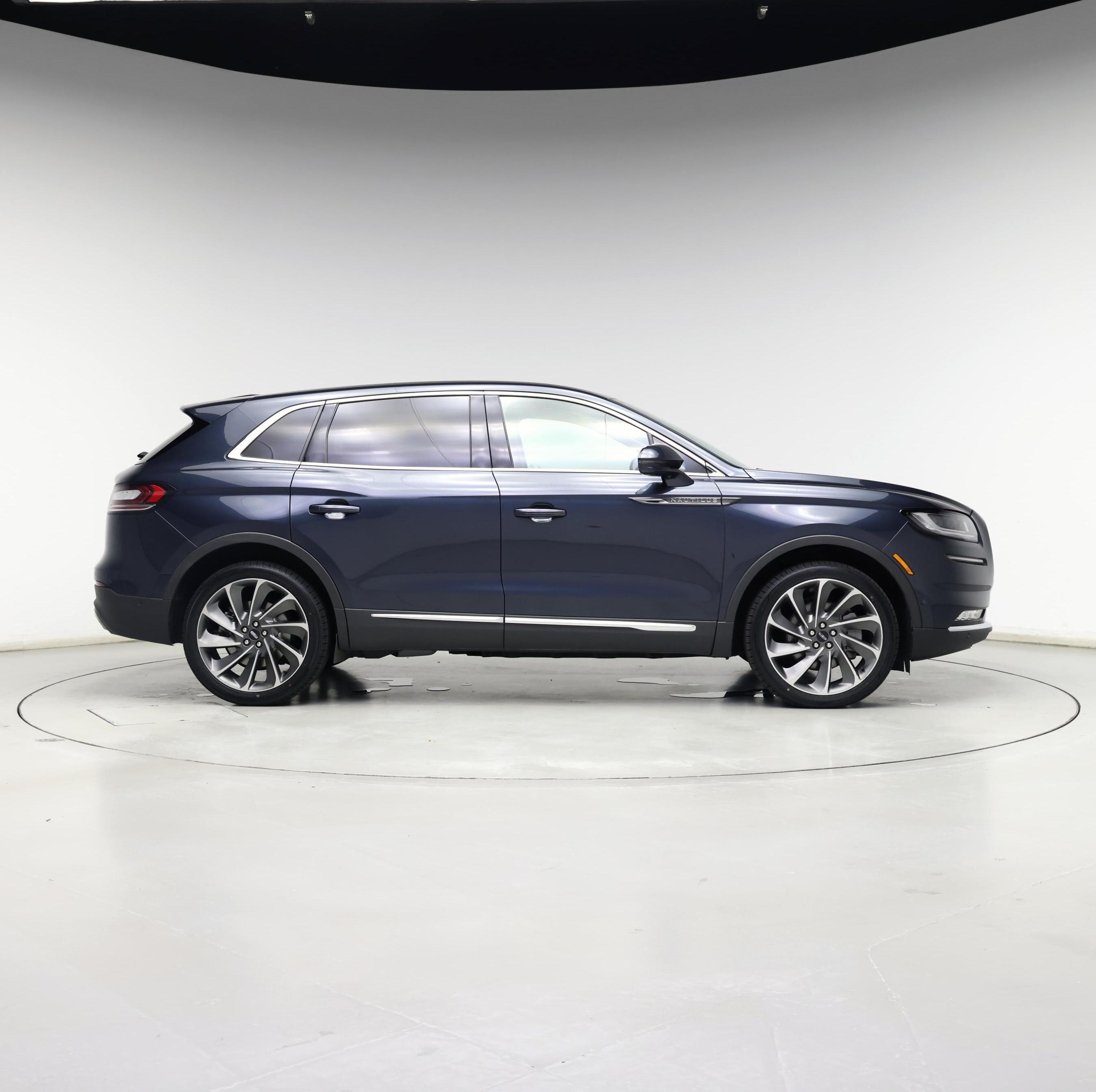 Thumbnail: 2022 Lincoln Nautilus - 7