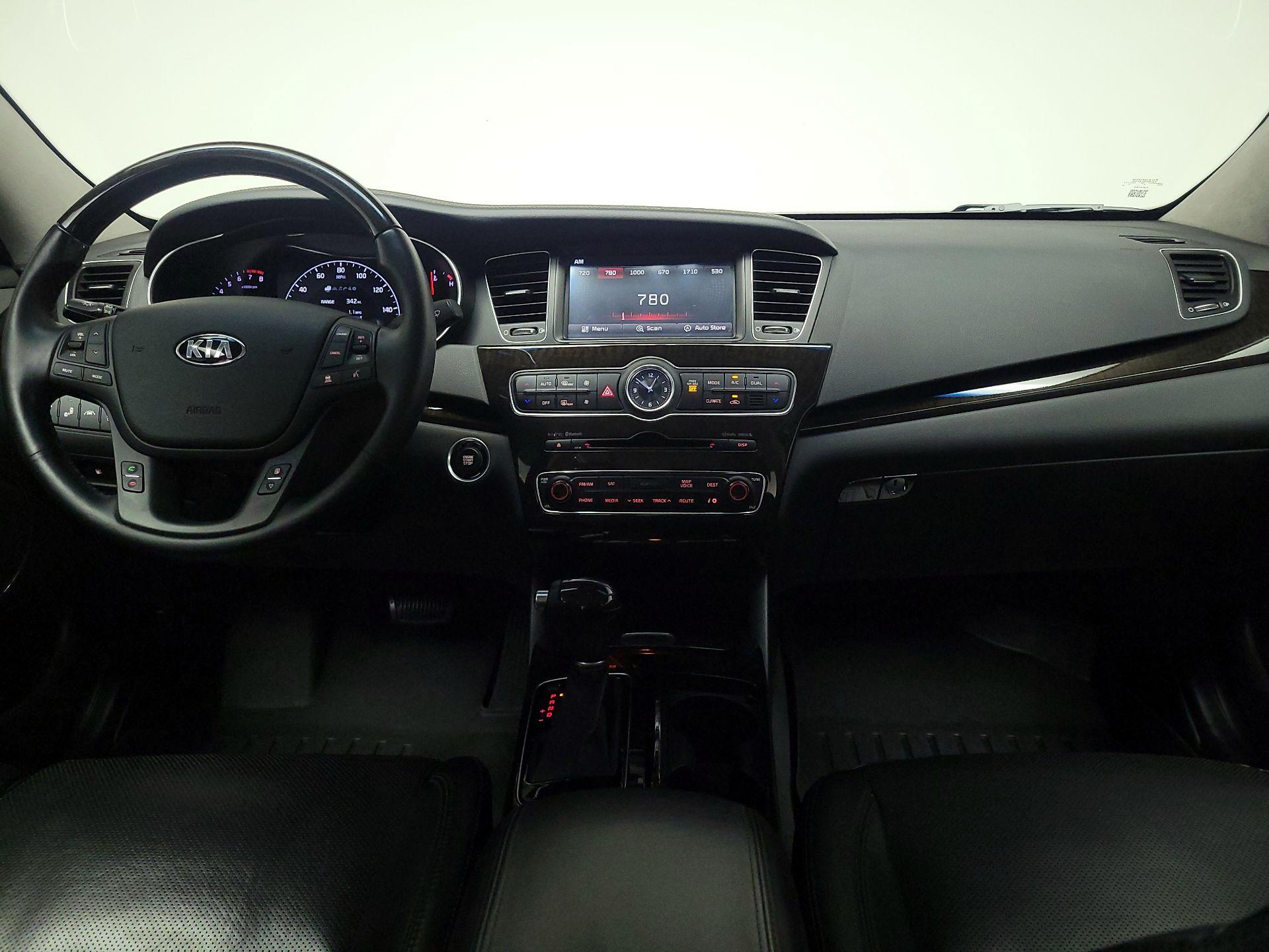 Thumbnail: 2014 Kia Cadenza - 9