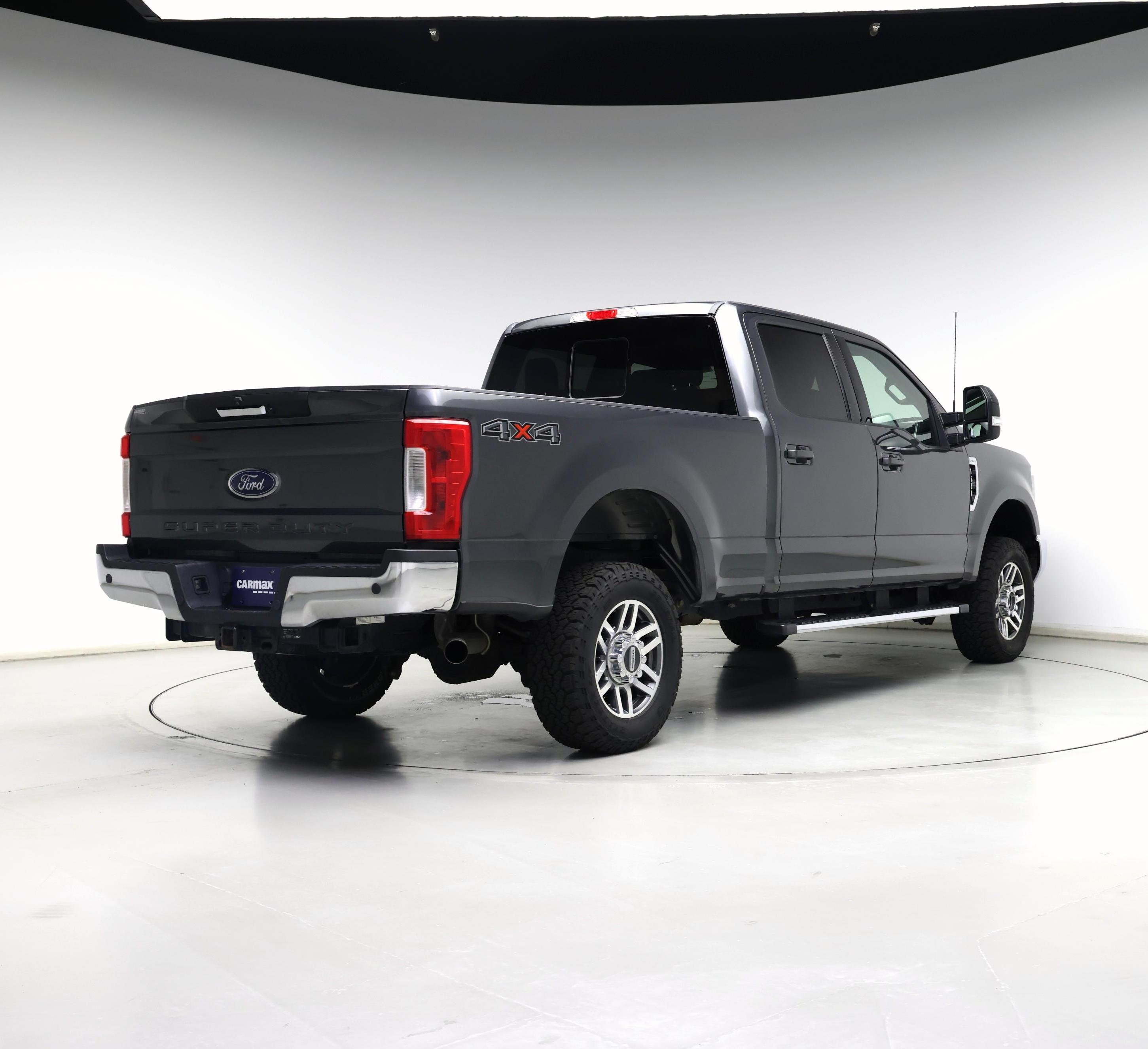 Thumbnail: 2019 Ford F-250 - 8
