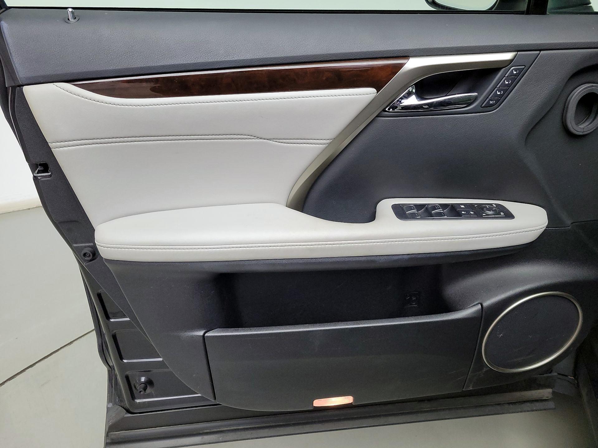Thumbnail: 2016 Lexus RX - 12