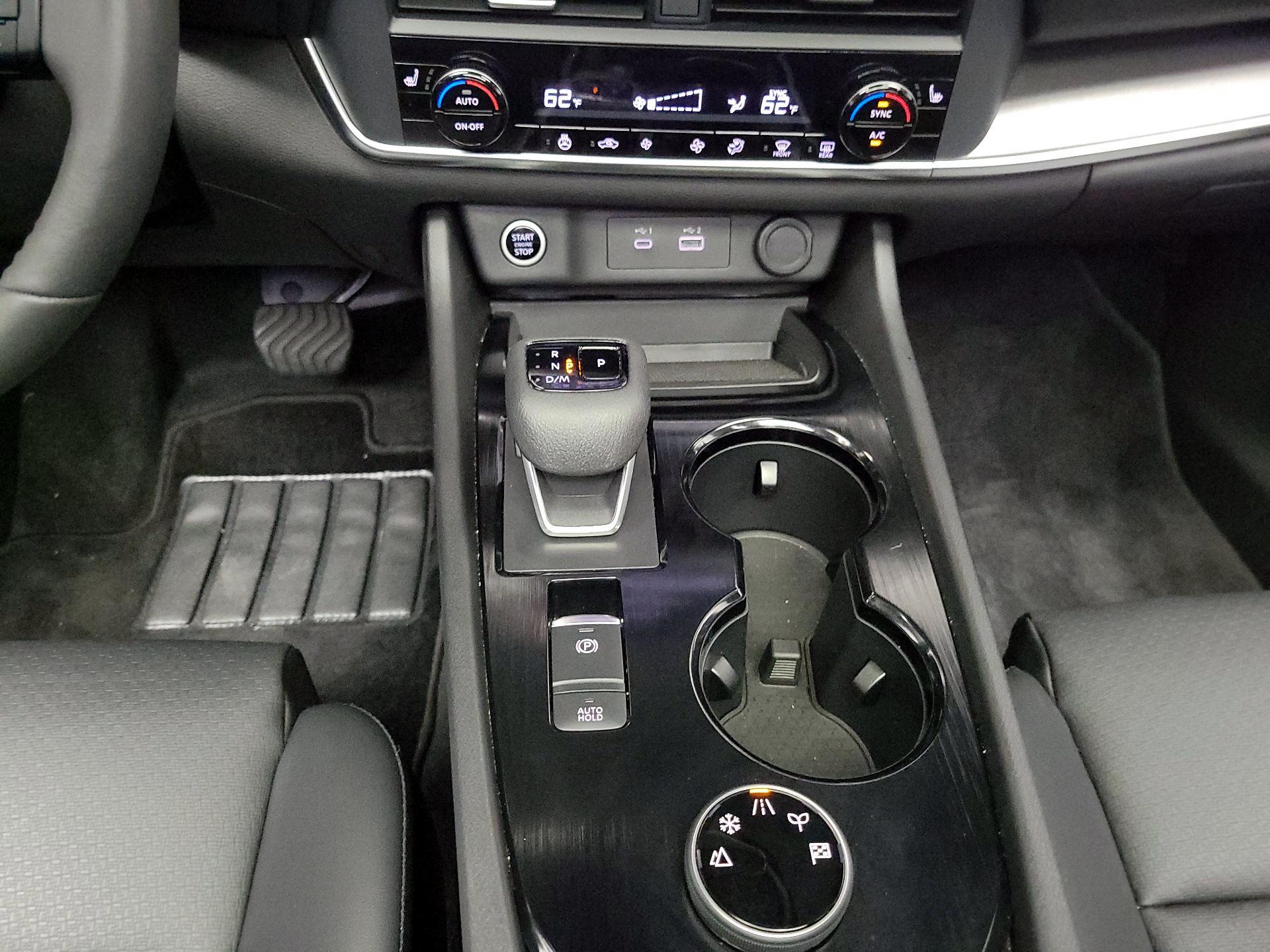 Thumbnail: 2023 Nissan Rogue - 17