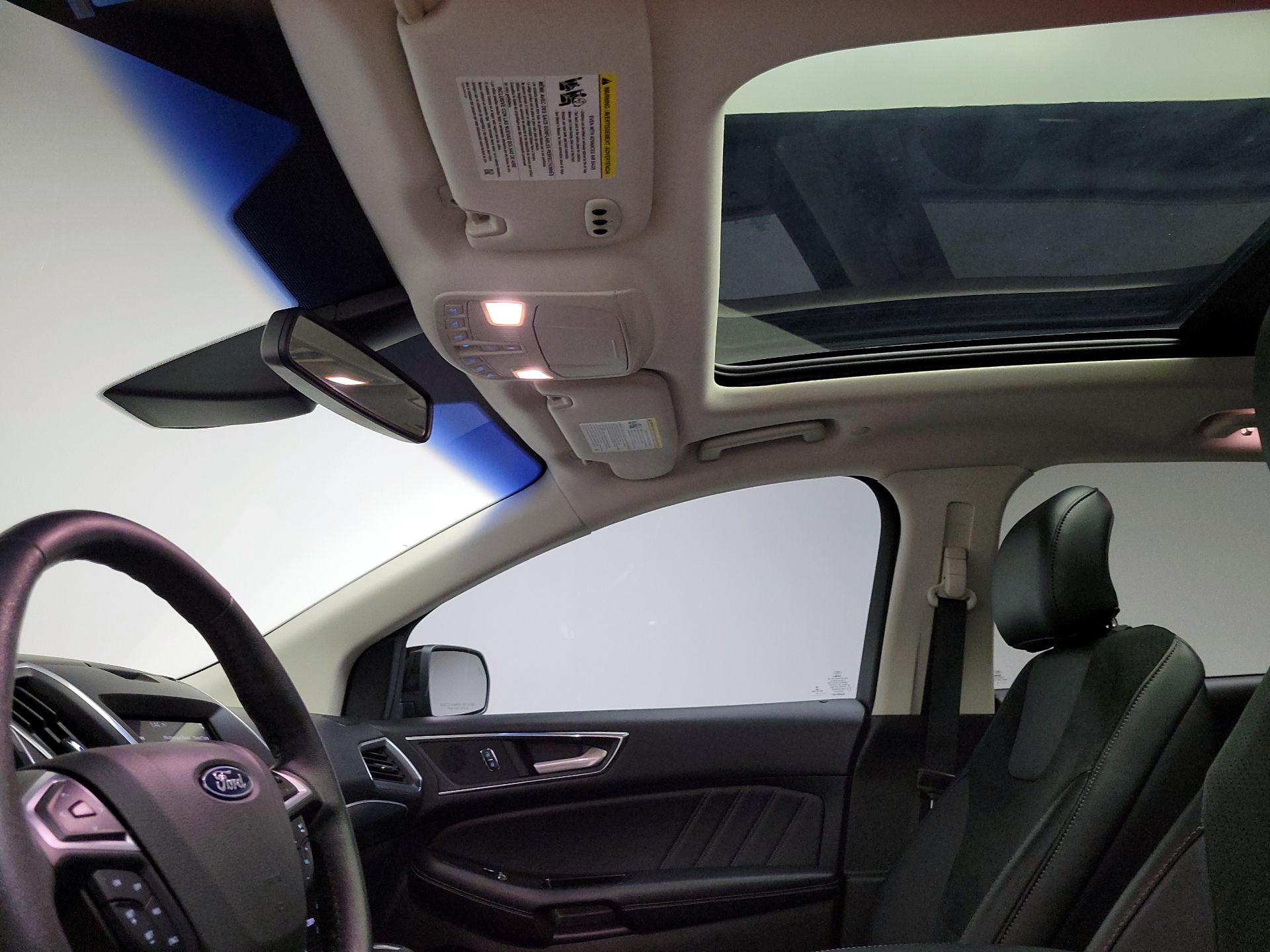 Thumbnail: 2016 Ford Edge - 20