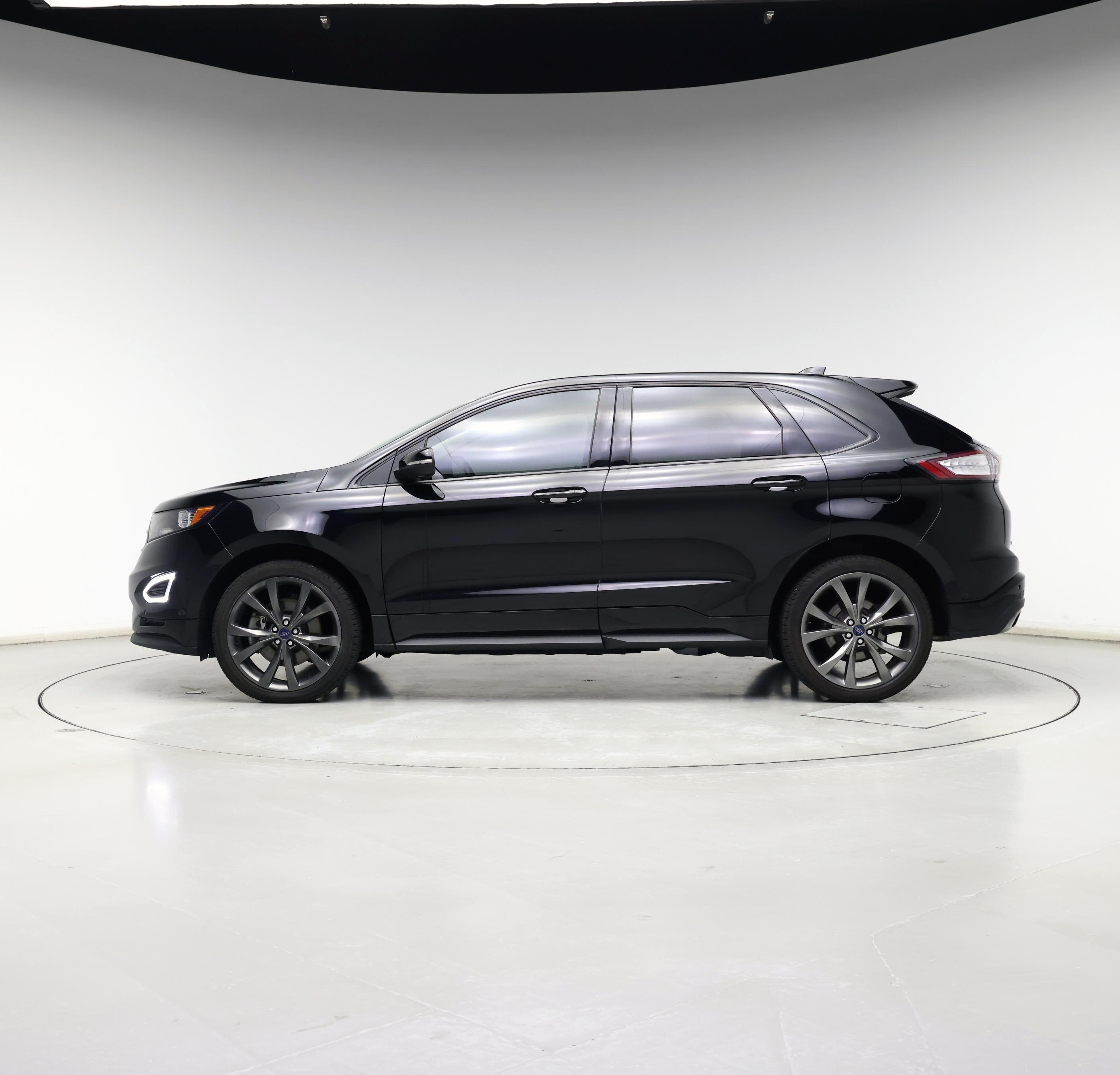 Thumbnail: 2016 Ford Edge - 3