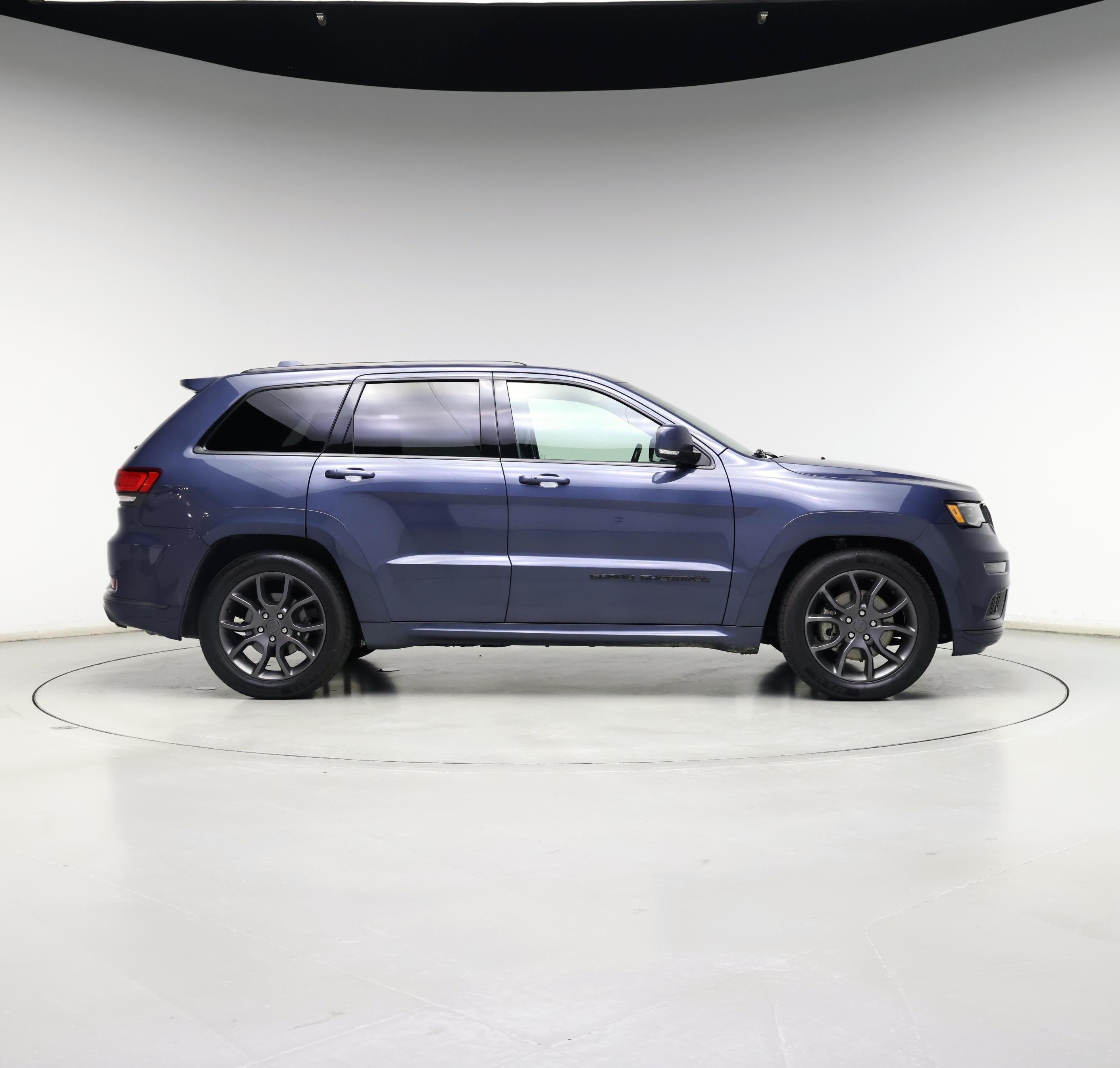 Thumbnail: 2021 Jeep Grand Cherokee - 7