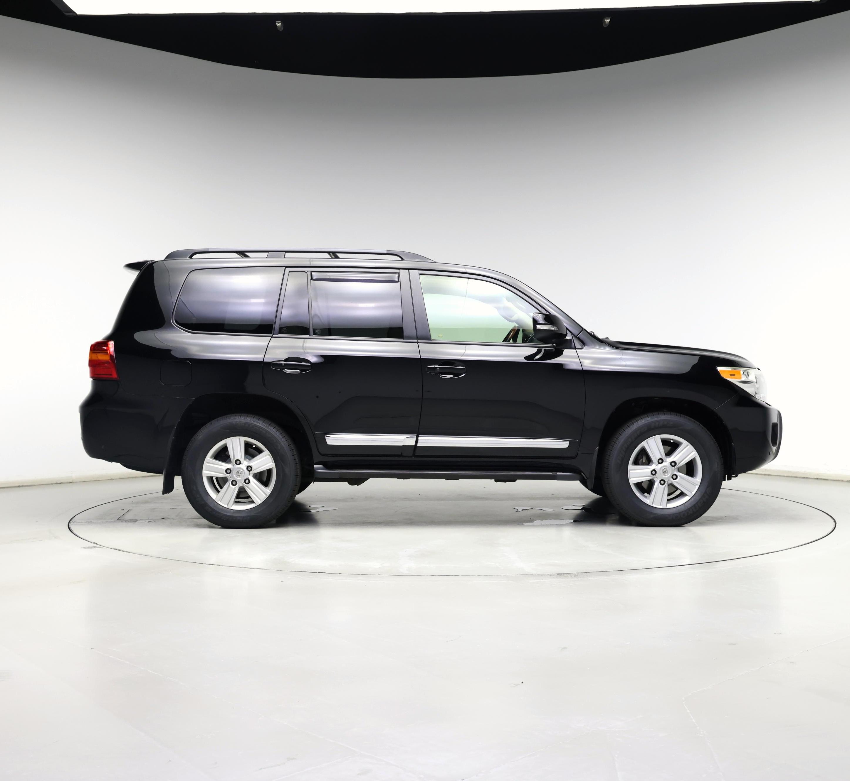 Thumbnail: 2014 Toyota Land Cruiser - 7