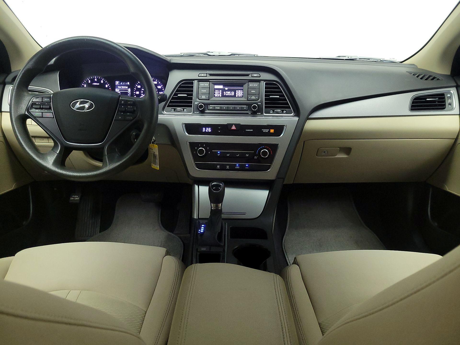 Thumbnail: 2016 Hyundai Sonata - 9