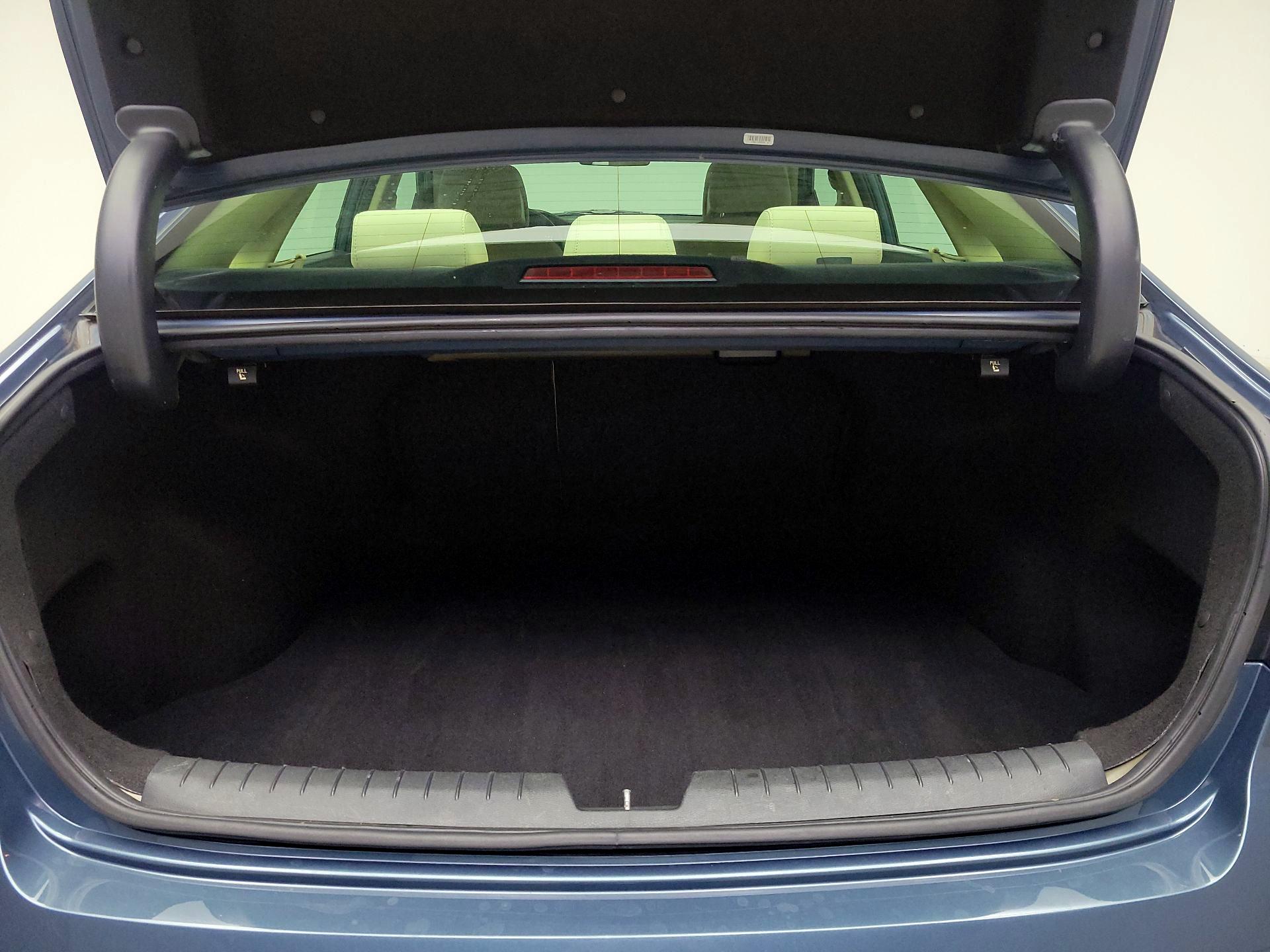 Thumbnail: 2016 Hyundai Sonata - 19
