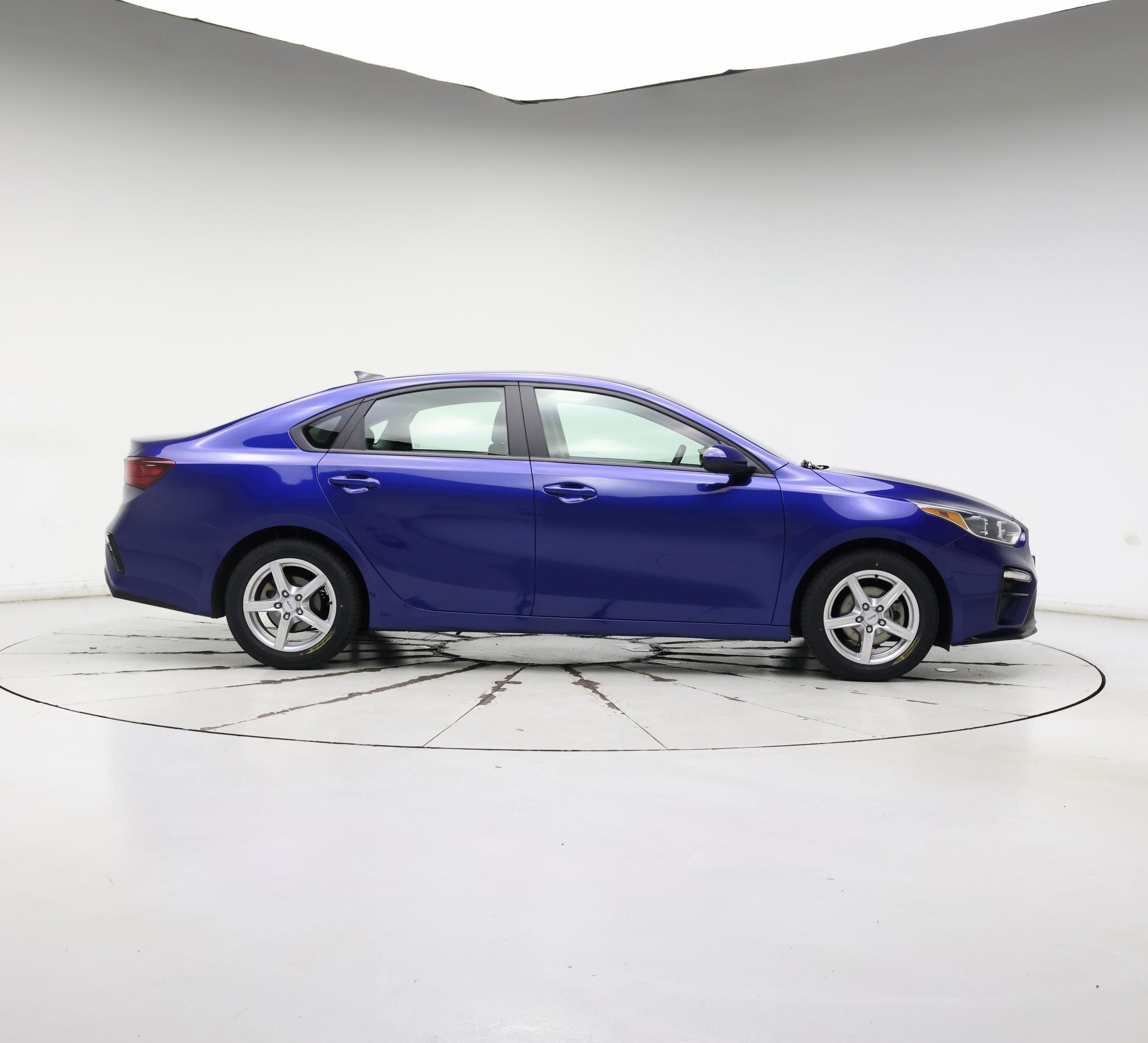 Thumbnail: 2020 Kia Forte - 7