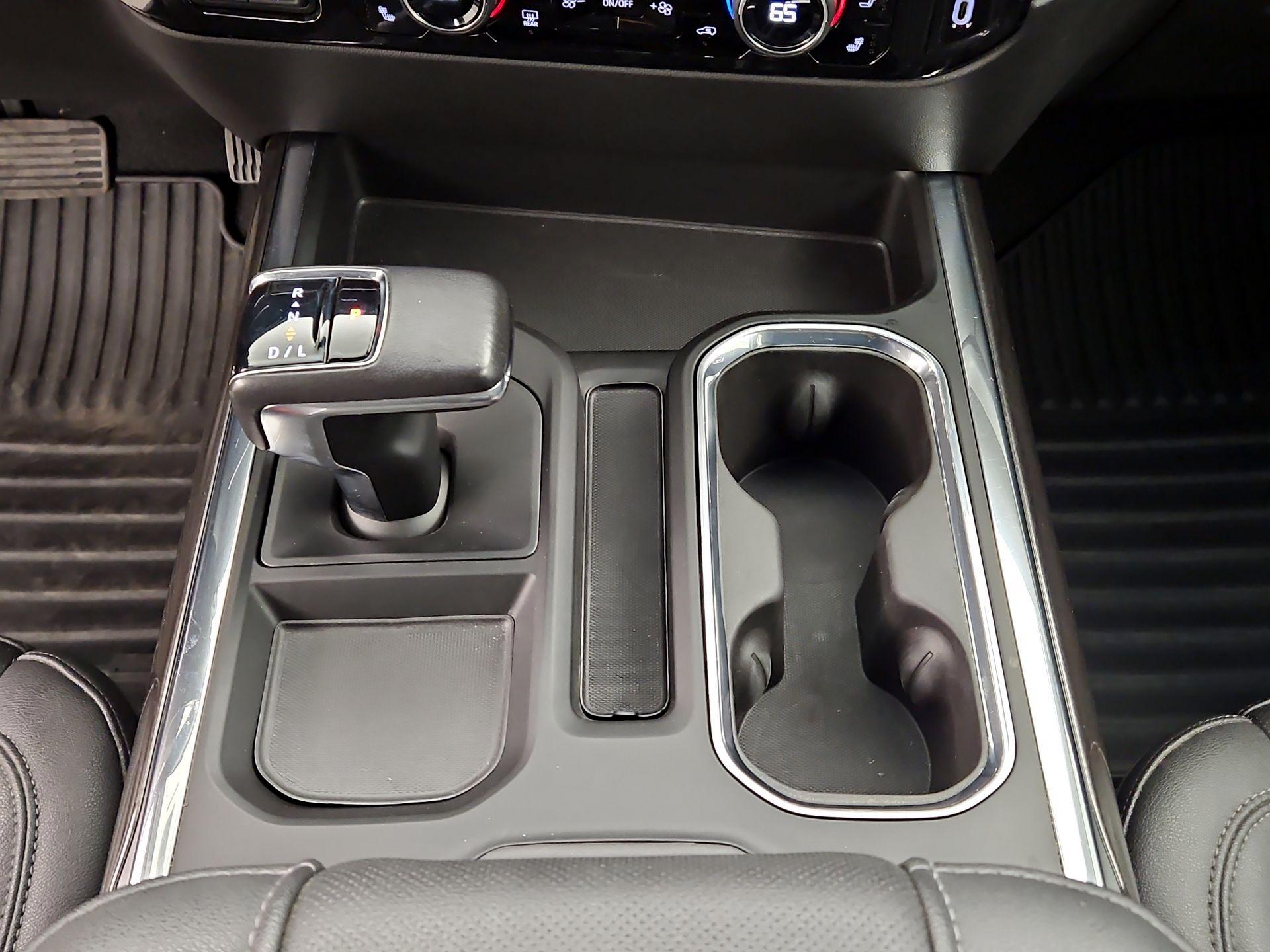Thumbnail: 2022 Chevrolet Silverado 1500 - 17