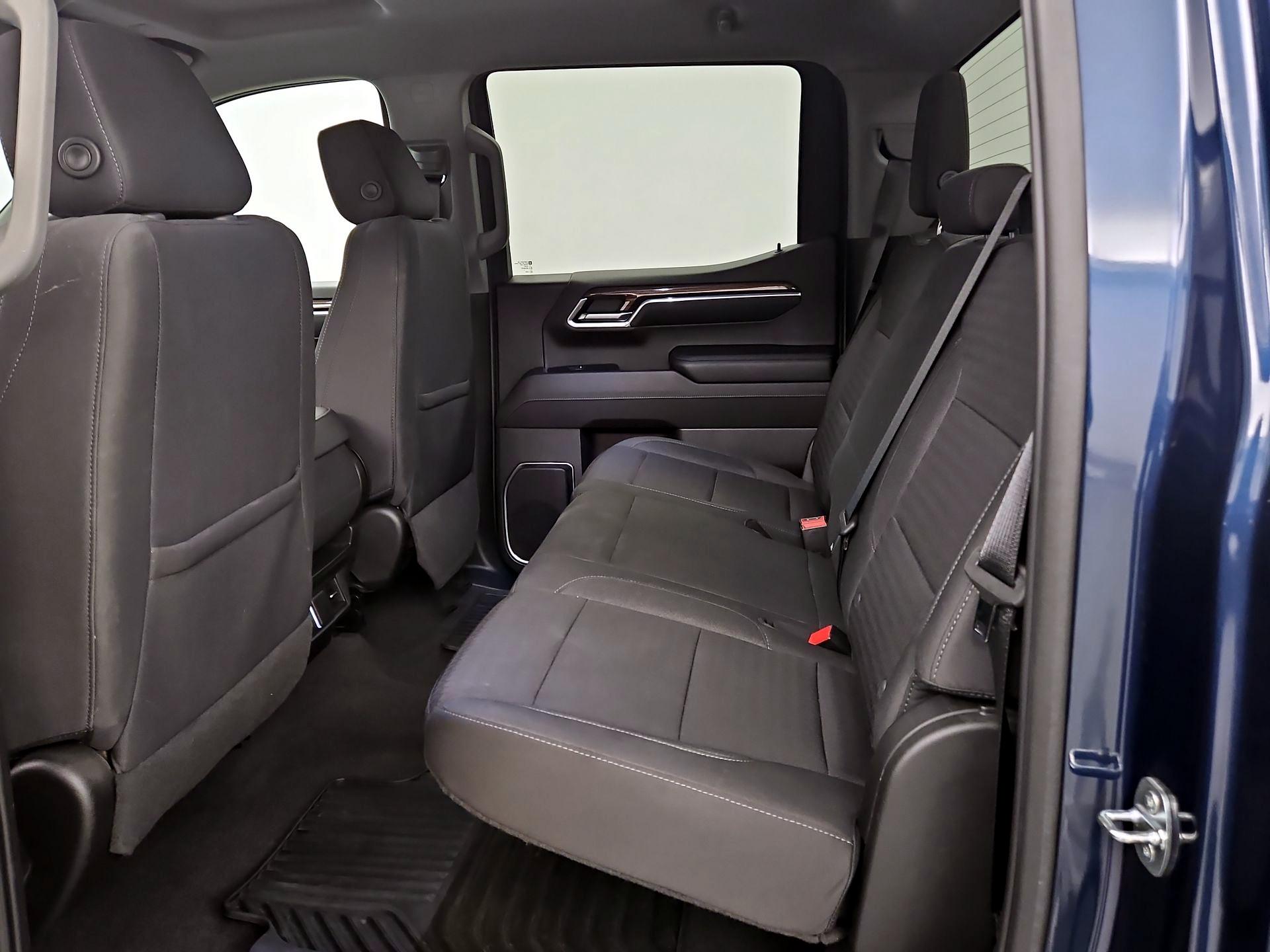Thumbnail: 2022 Chevrolet Silverado 1500 - 19