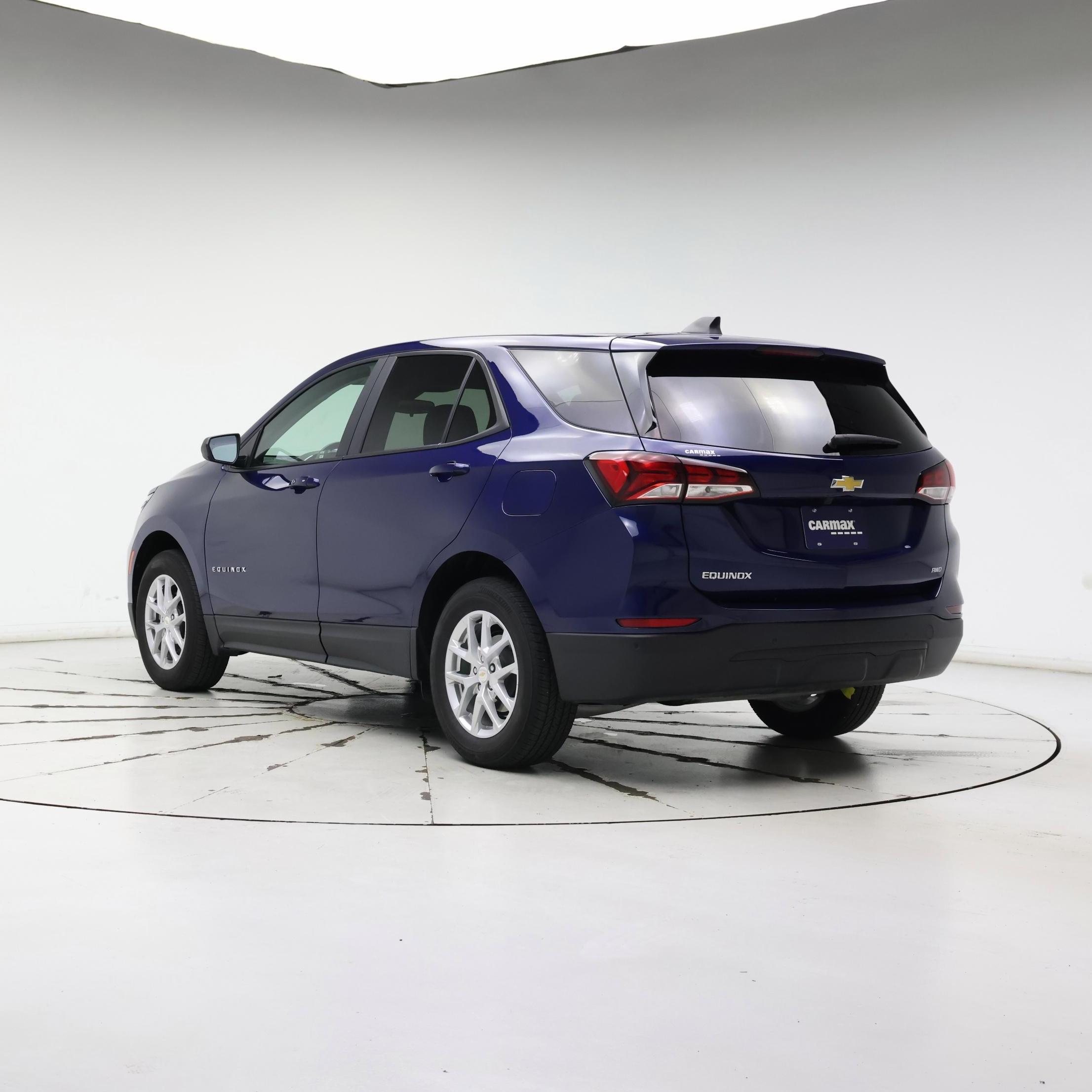 Thumbnail: 2022 Chevrolet Equinox - 2