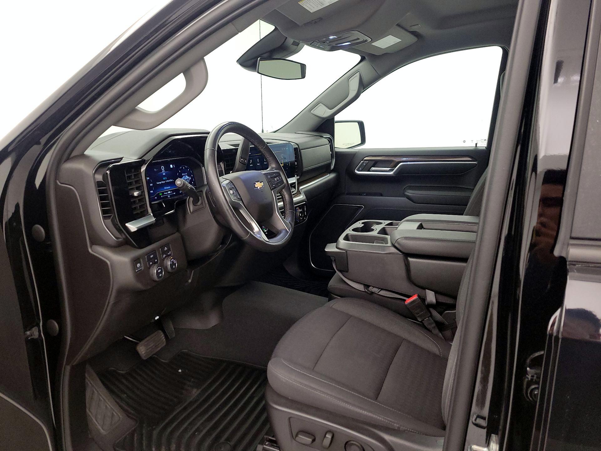 Thumbnail: 2022 Chevrolet Silverado 1500 - 11