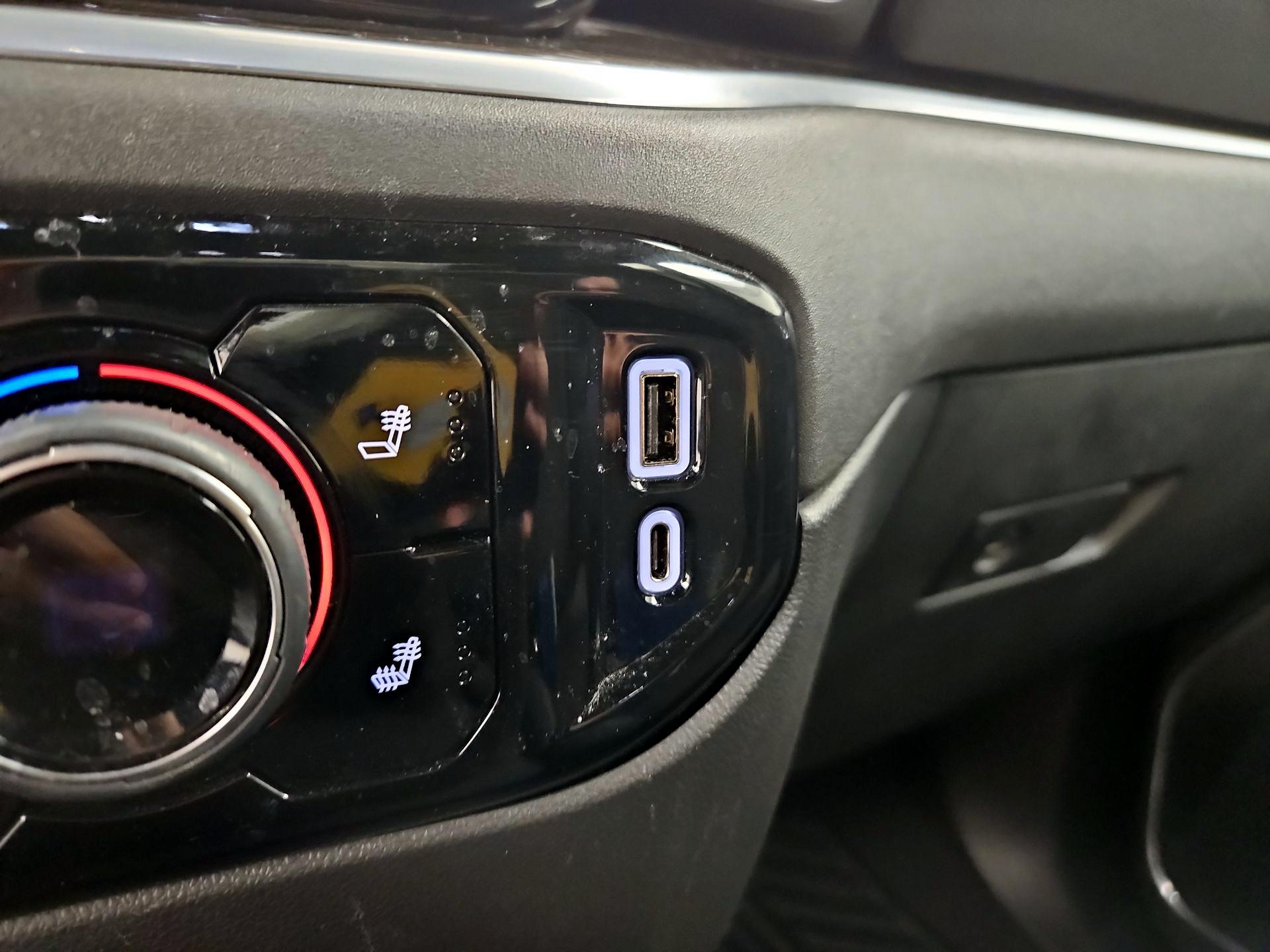 Thumbnail: 2022 Chevrolet Silverado 1500 - 18