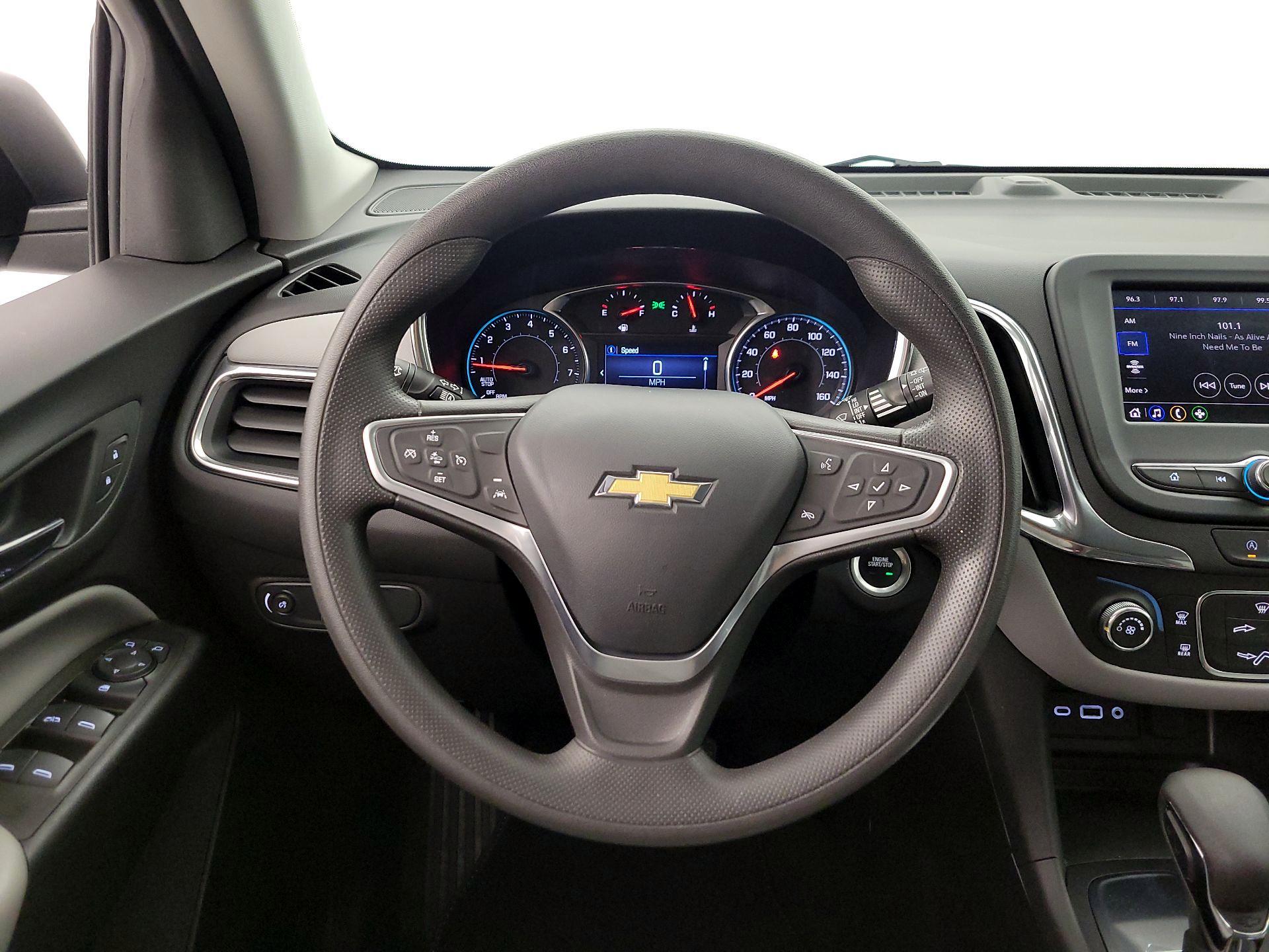 Thumbnail: 2023 Chevrolet Equinox - 10
