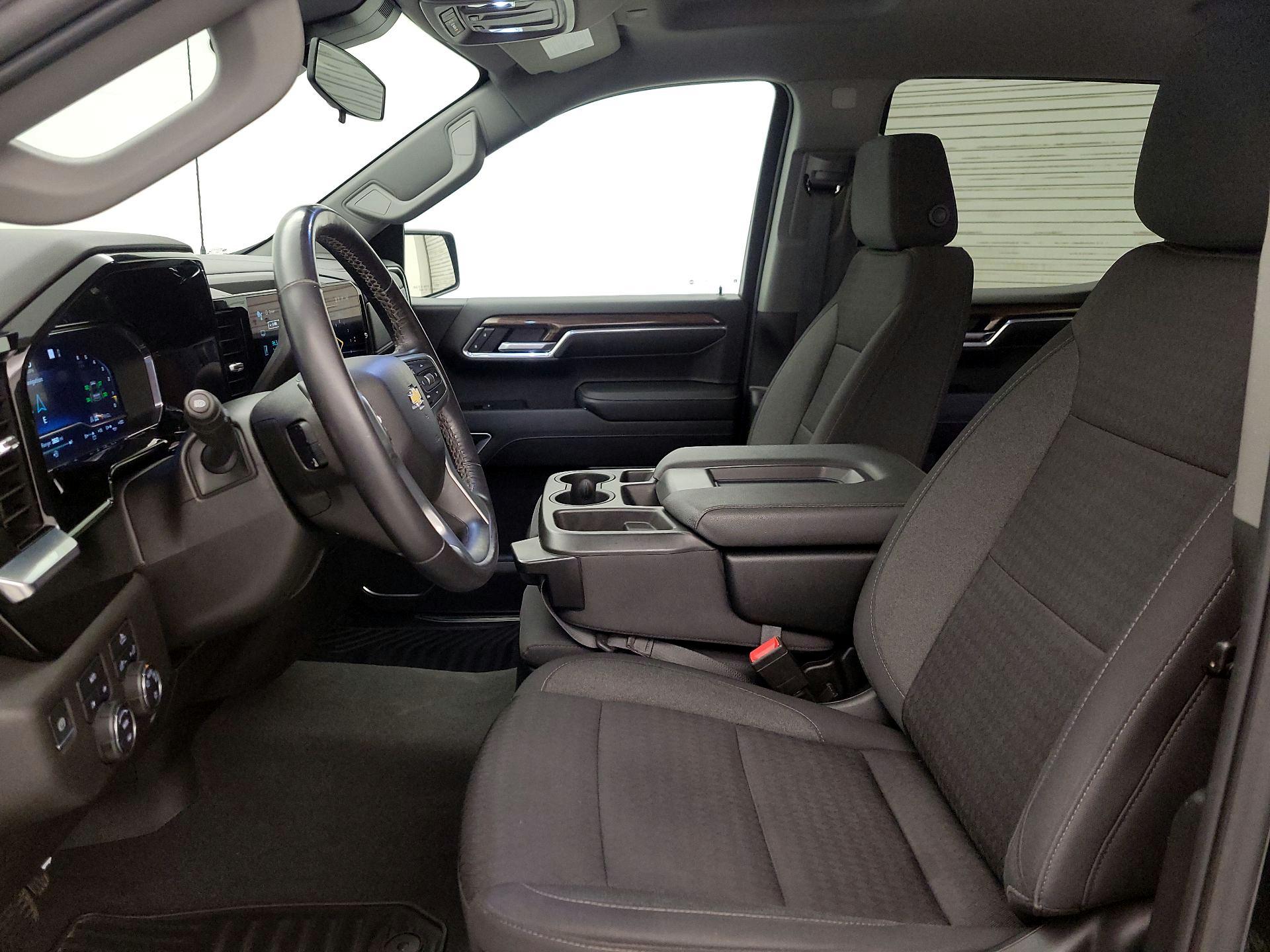 Thumbnail: 2022 Chevrolet Silverado 1500 - 11