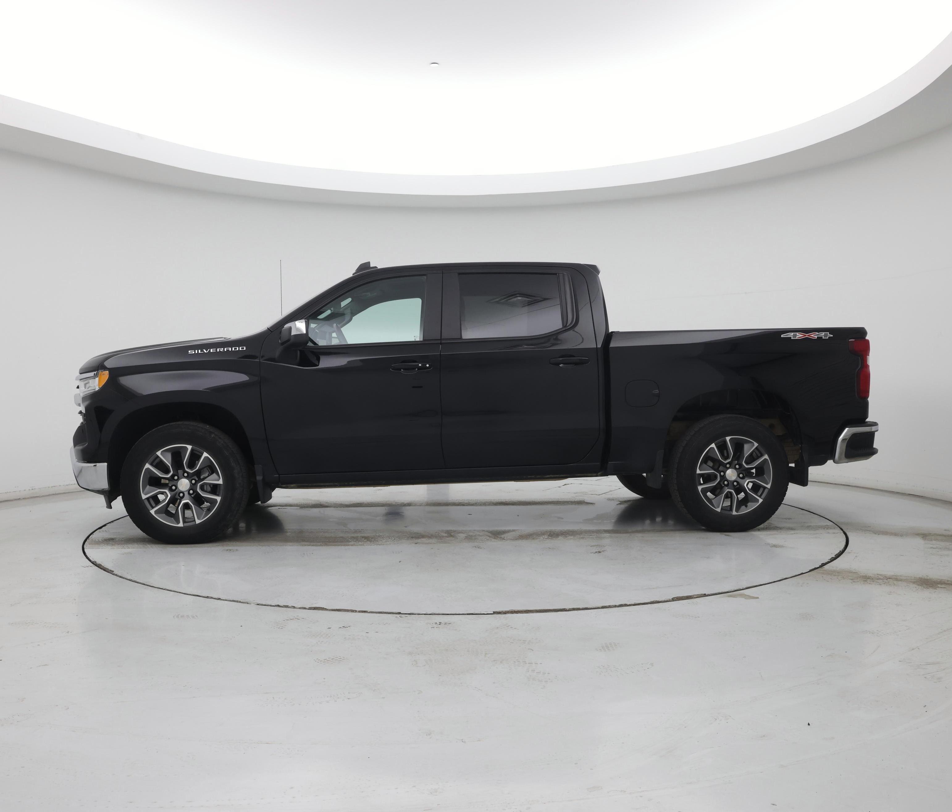 Thumbnail: 2022 Chevrolet Silverado 1500 - 3