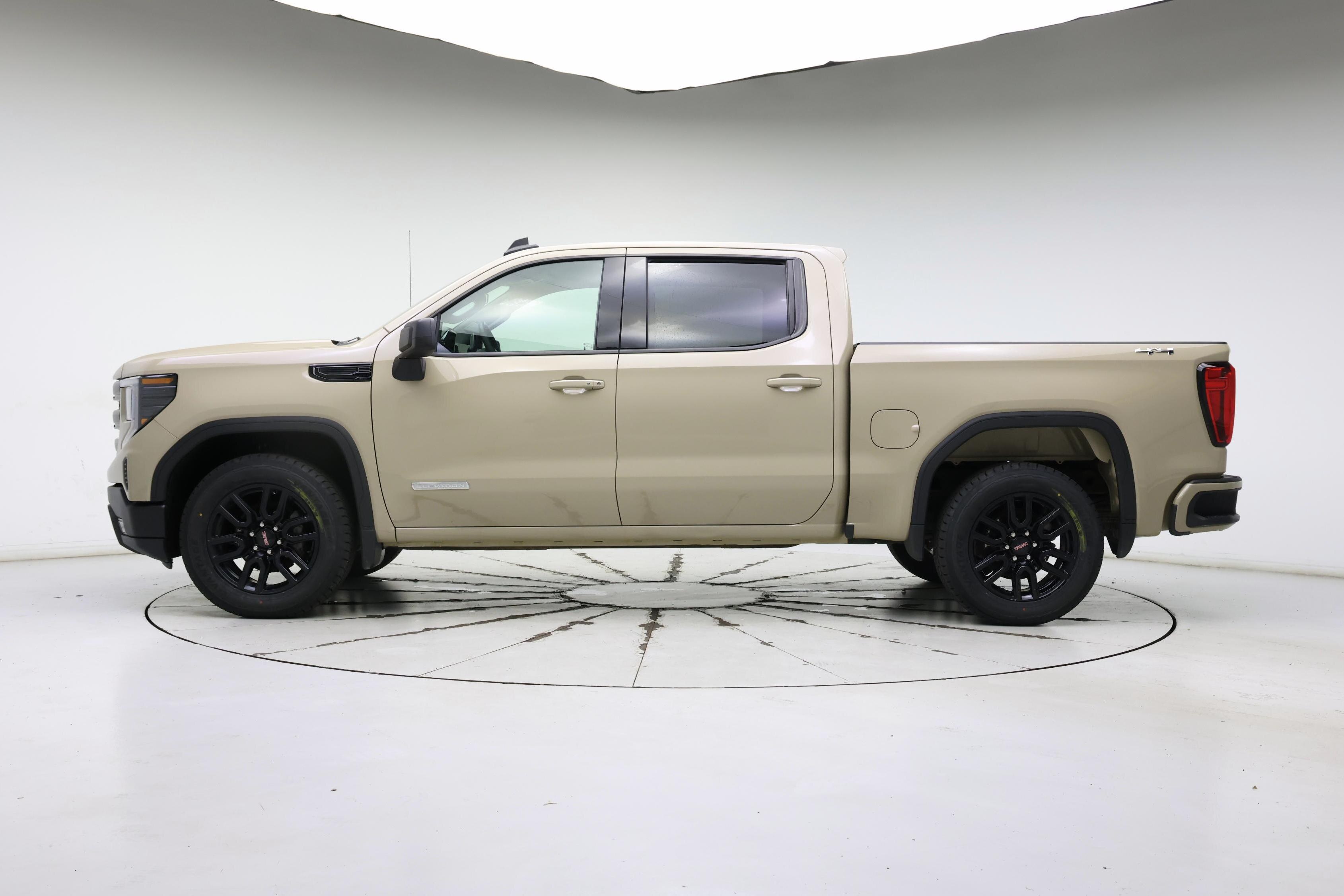 Thumbnail: 2023 GMC Sierra 1500 - 3