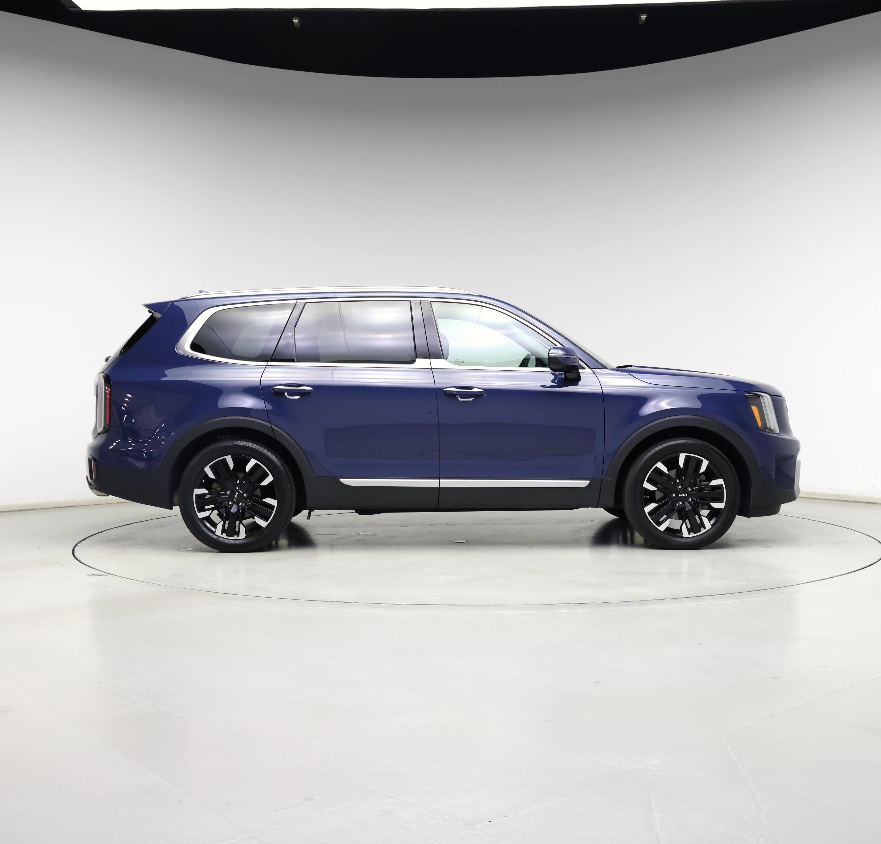 Thumbnail: 2023 Kia Telluride - 7