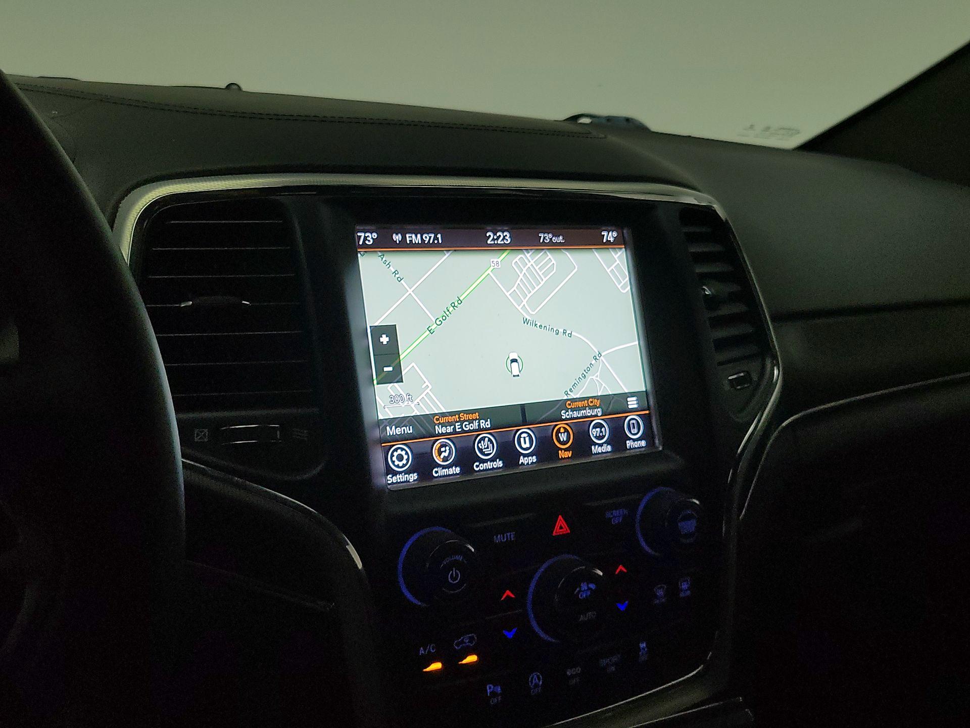Thumbnail: 2018 Jeep Grand Cherokee - 14