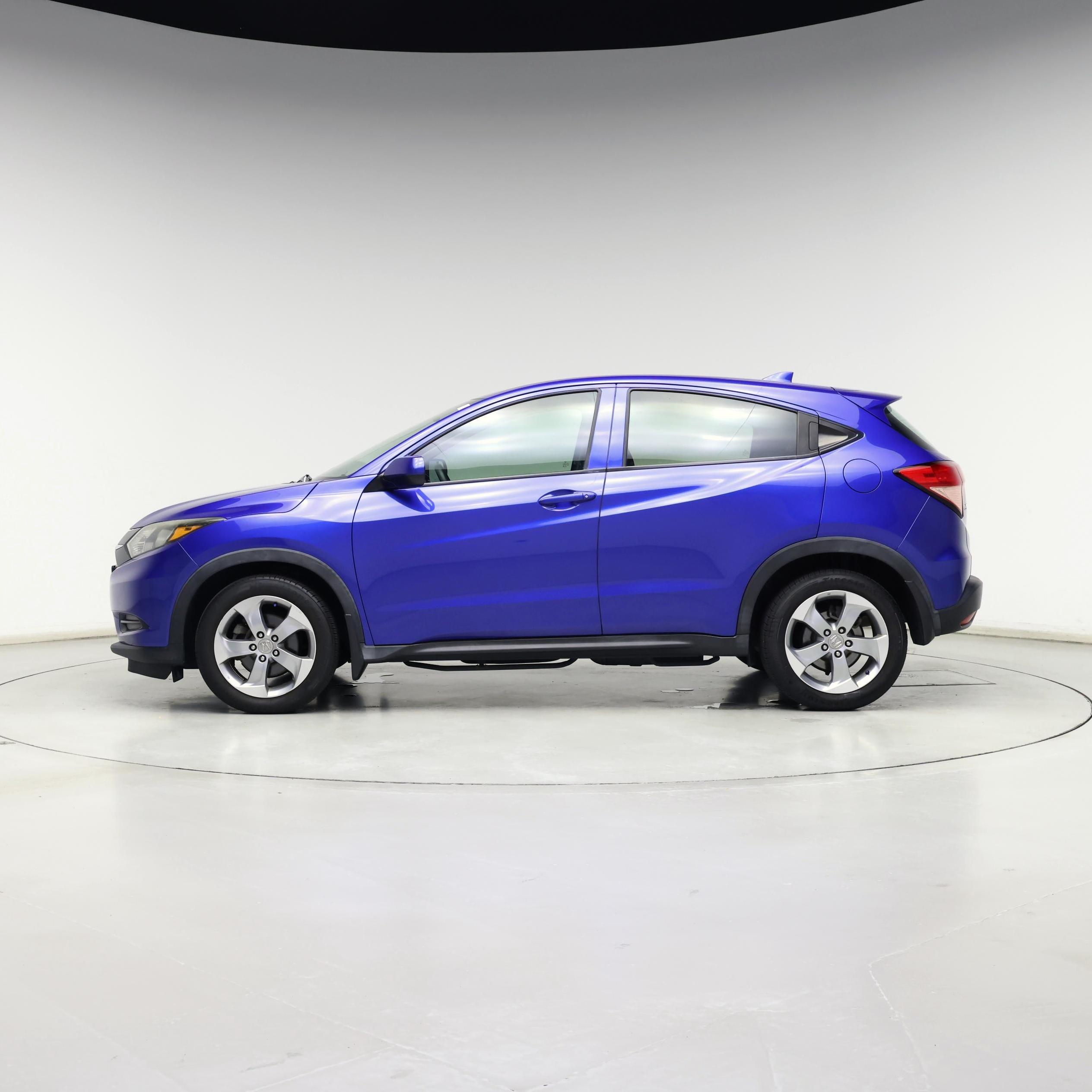 Thumbnail: 2018 Honda HR-V - 3