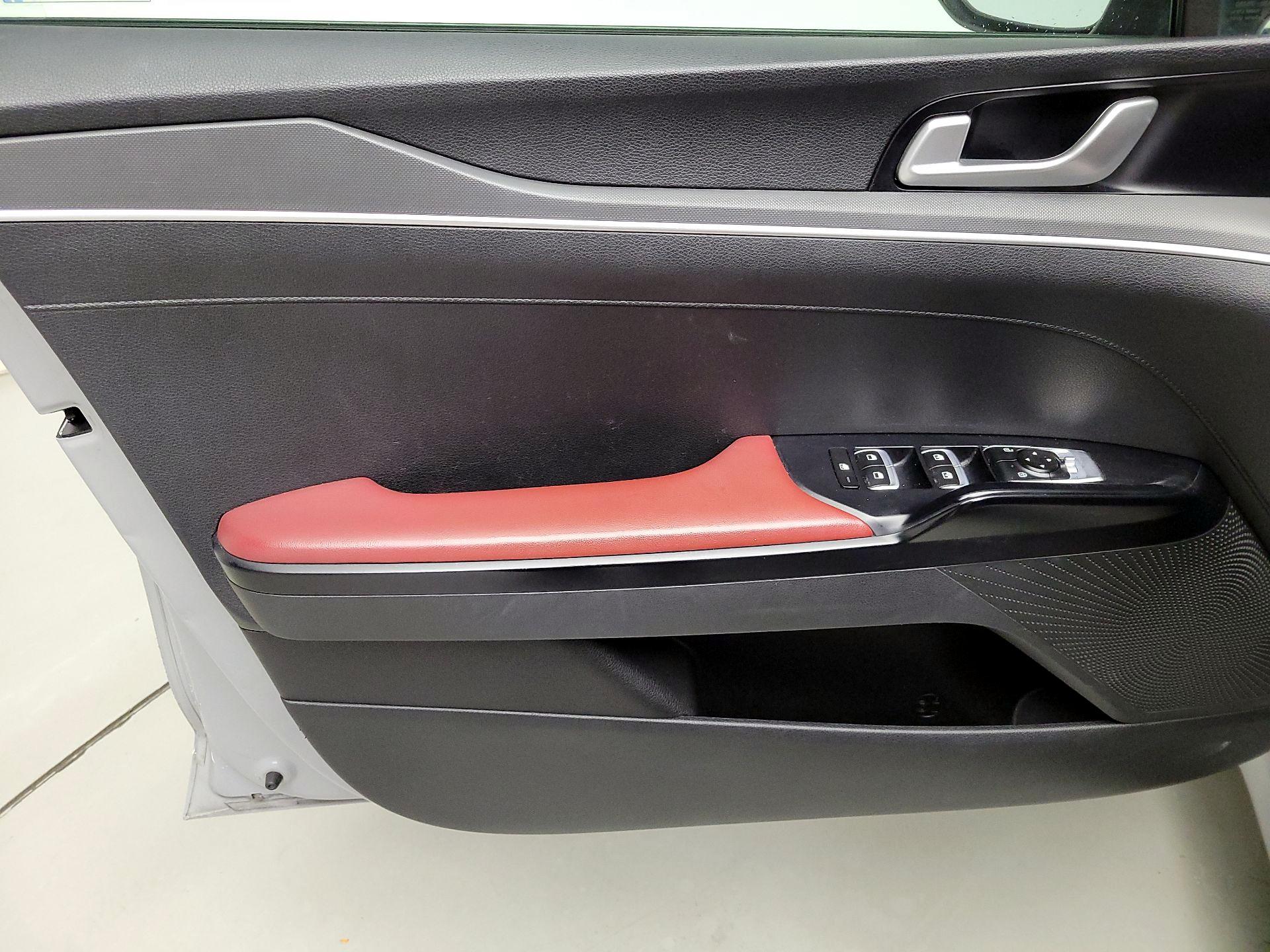 Thumbnail: 2021 Kia K5 - 12