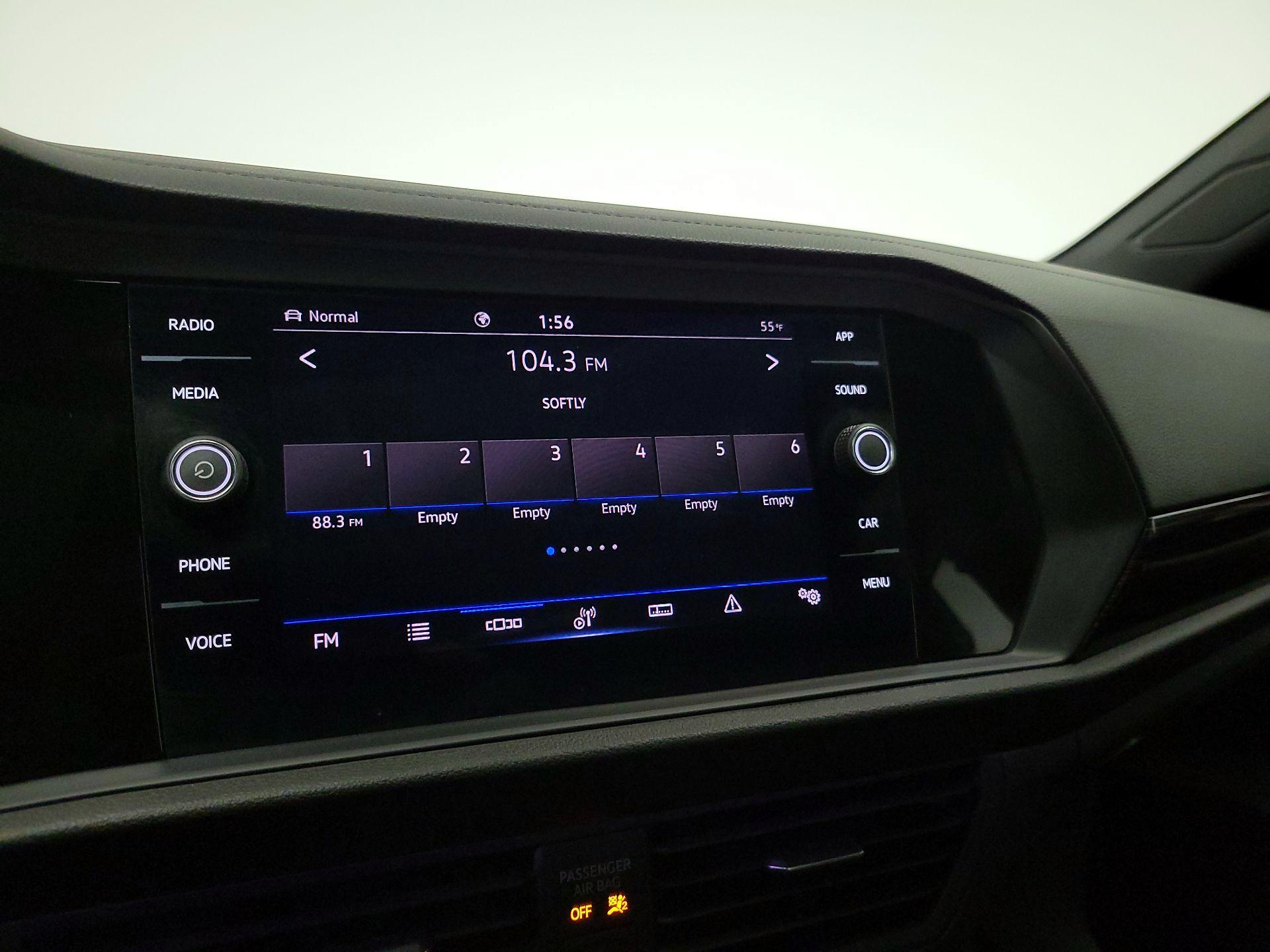 Thumbnail: 2023 Volkswagen Jetta - 15