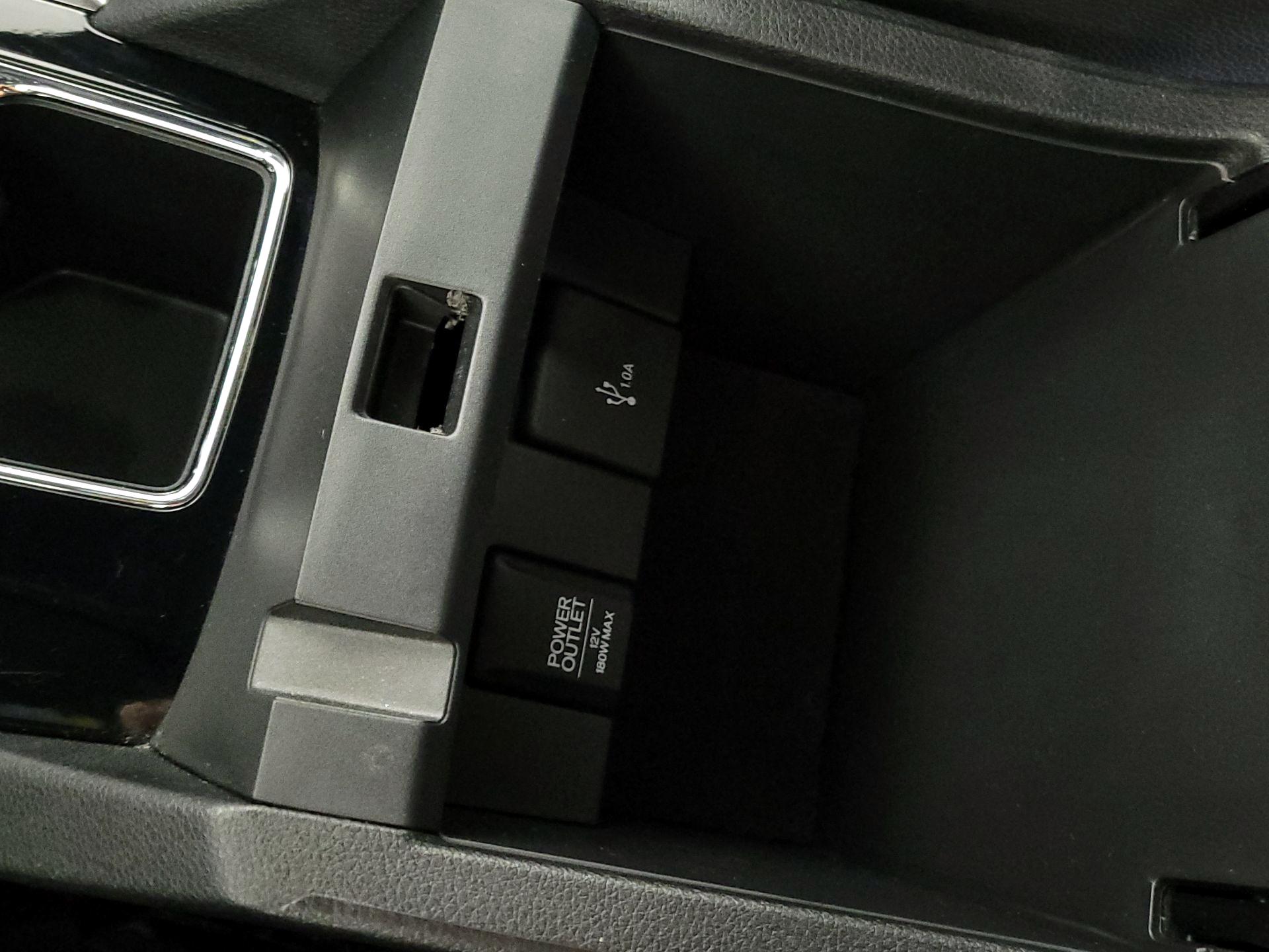 Thumbnail: 2017 Honda Accord - 18