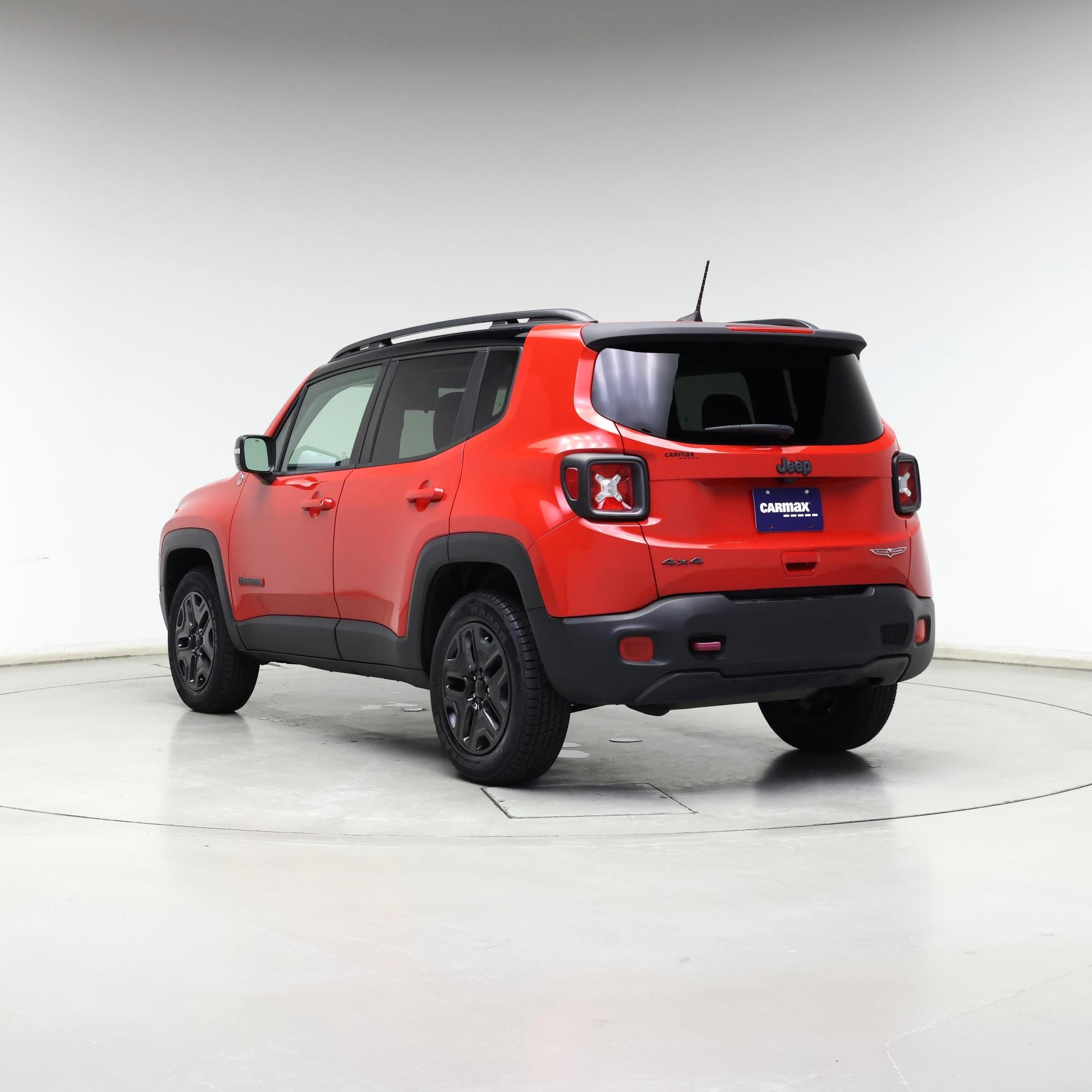 Thumbnail: 2018 Jeep Renegade - 2