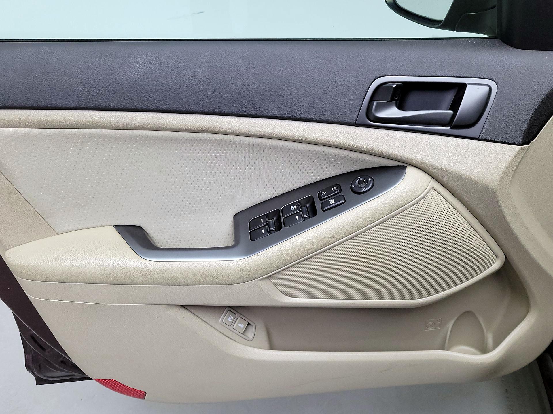 Thumbnail: 2014 Kia Optima - 12
