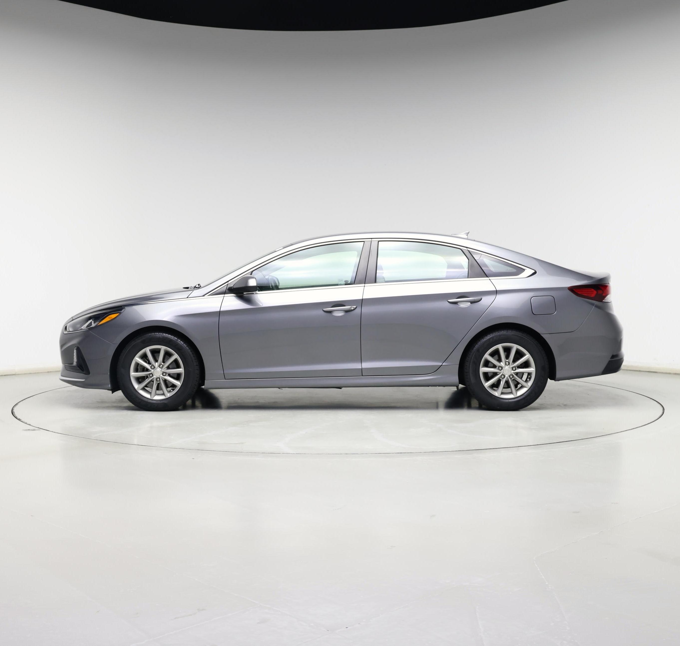 Thumbnail: 2018 Hyundai Sonata - 3
