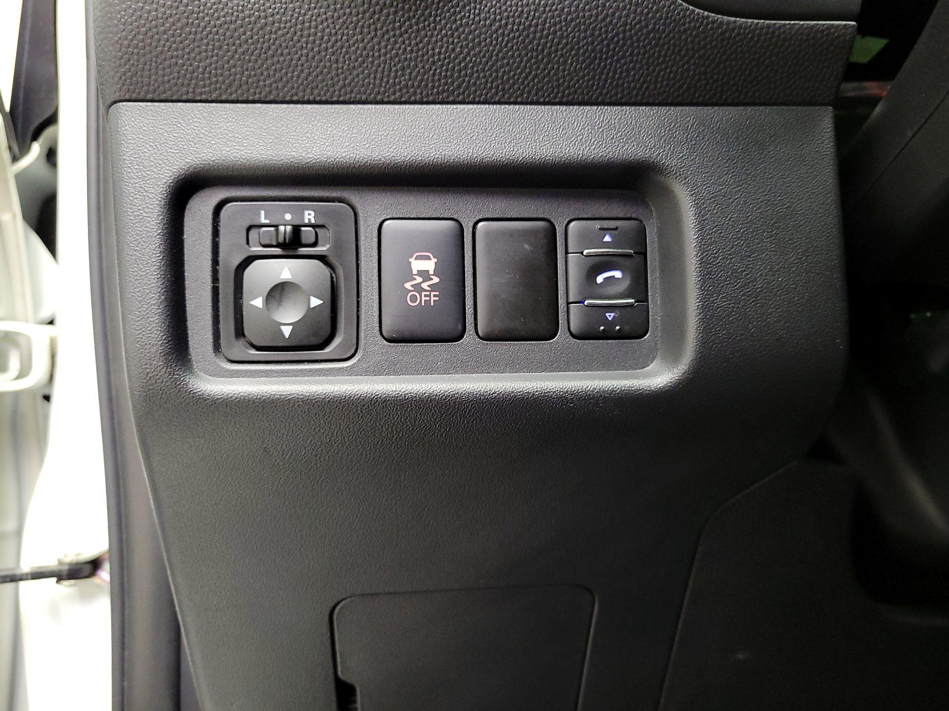 Thumbnail: 2017 Mitsubishi Mirage G4 - 13