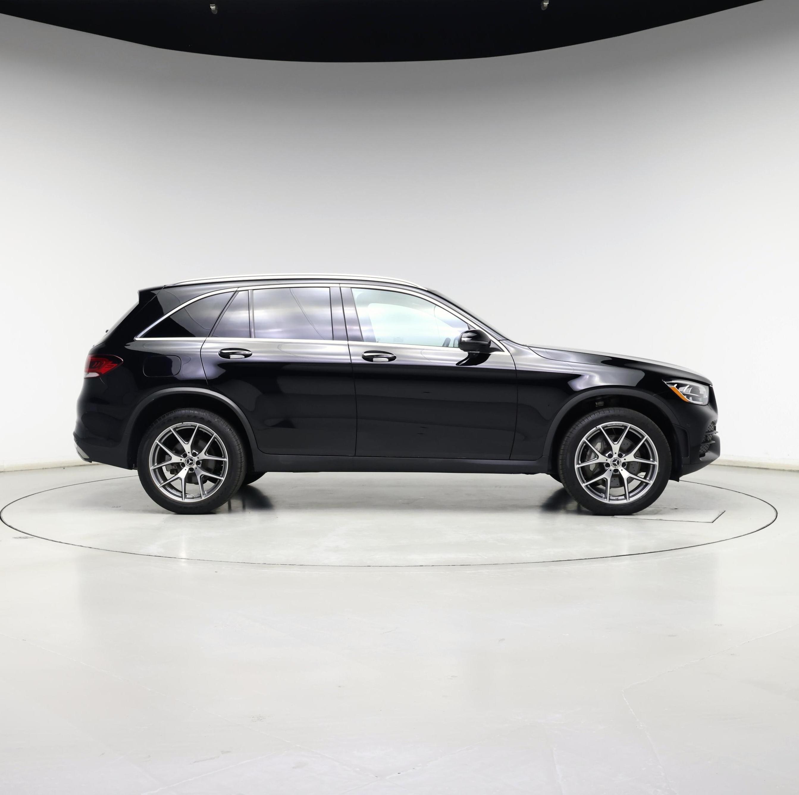 Thumbnail: 2022 Mercedes-Benz GLC - 7